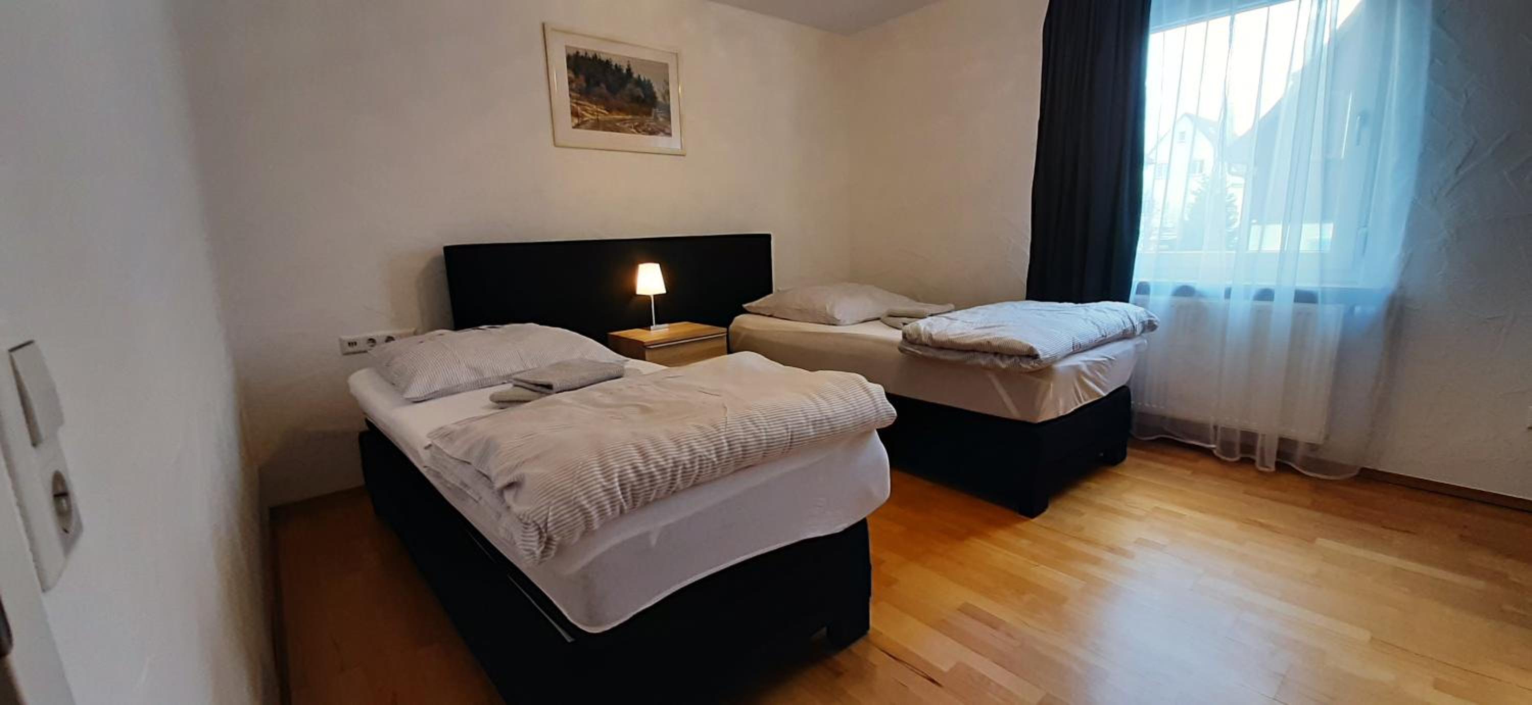 Two-Bedroom Deluxe Apartment - Photo 12