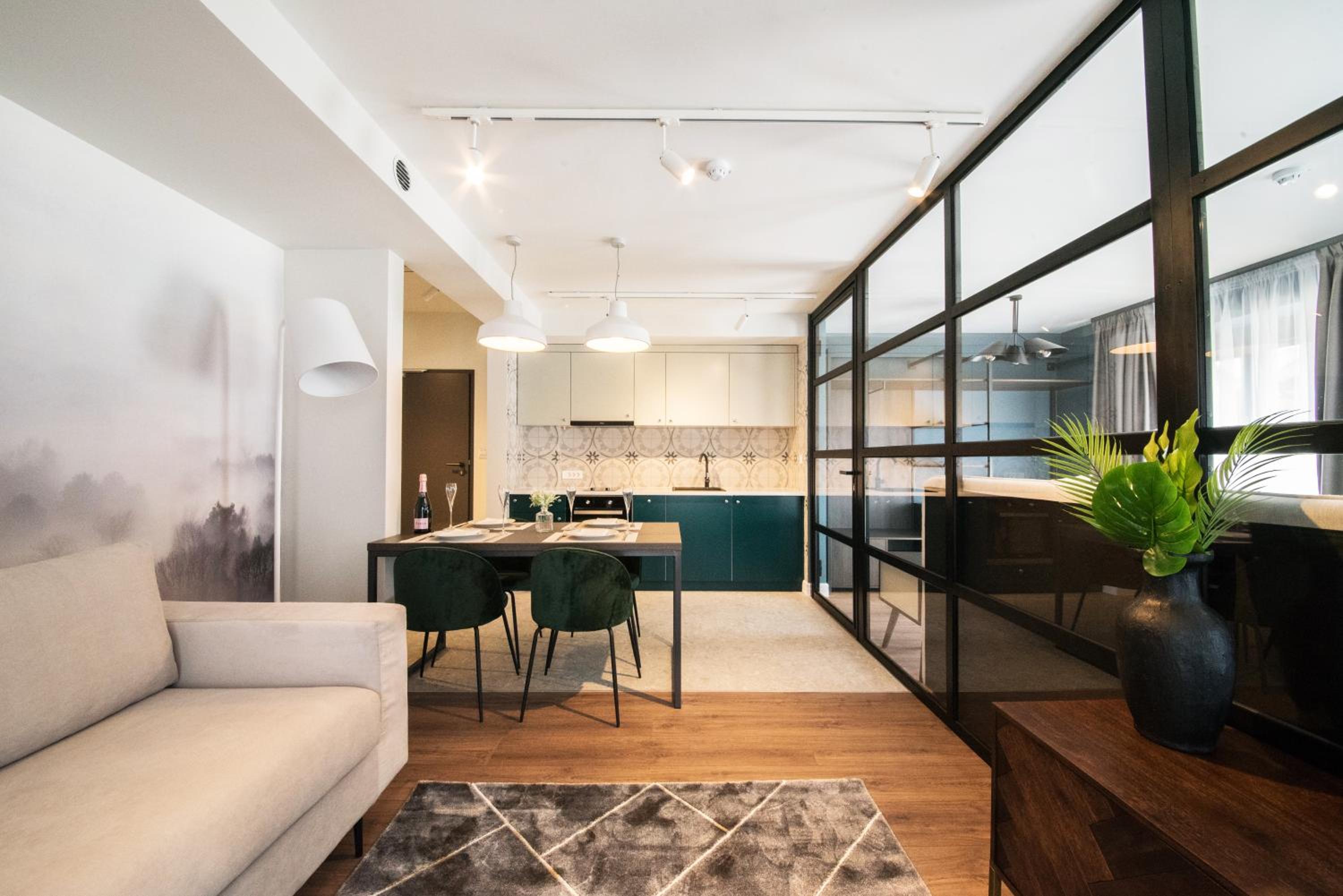 Studio Apartment