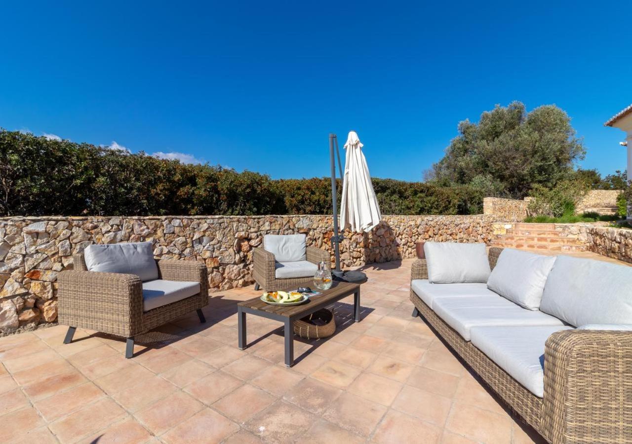 Villa photo 2