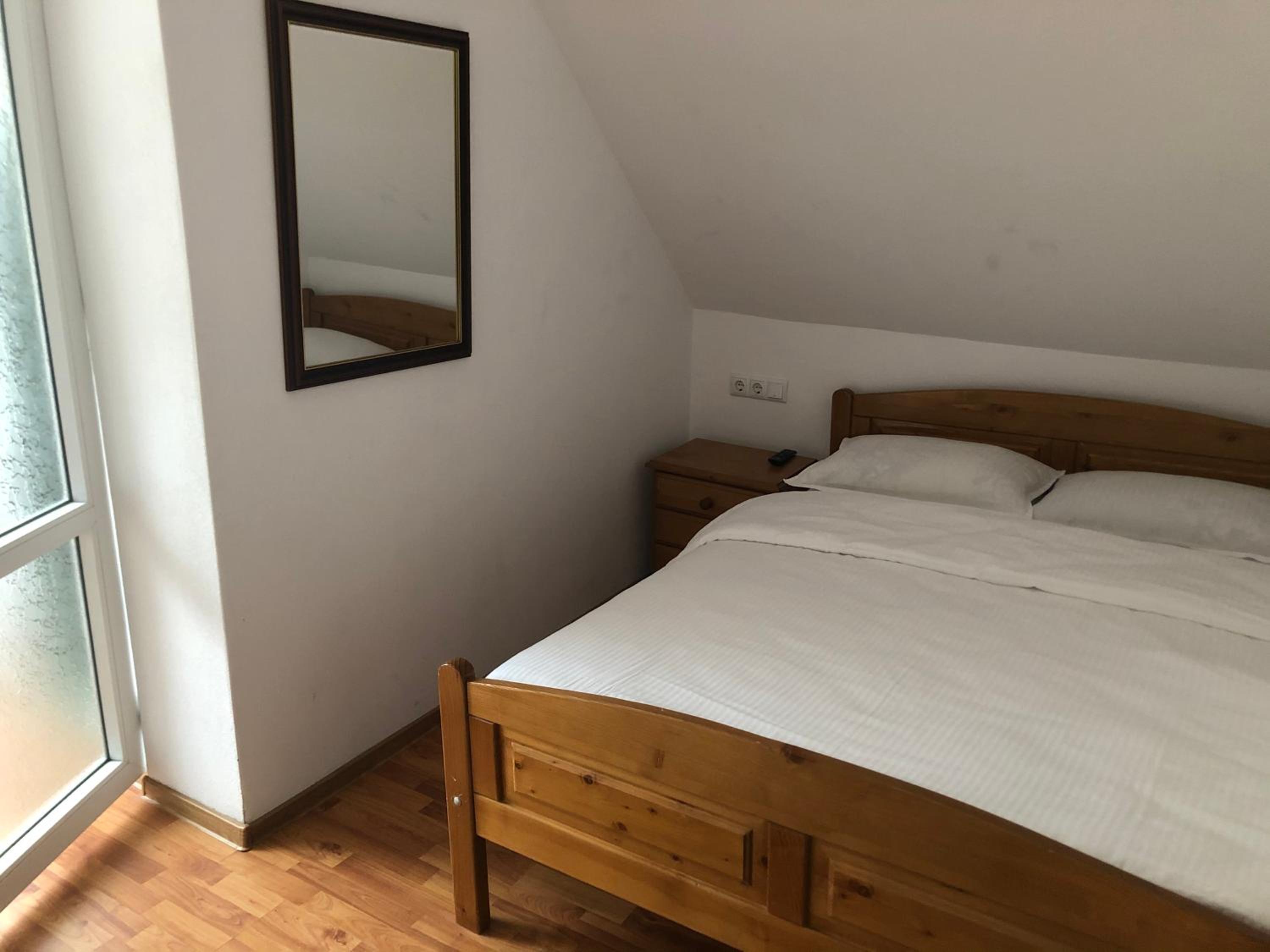Triple Room - Photo 2