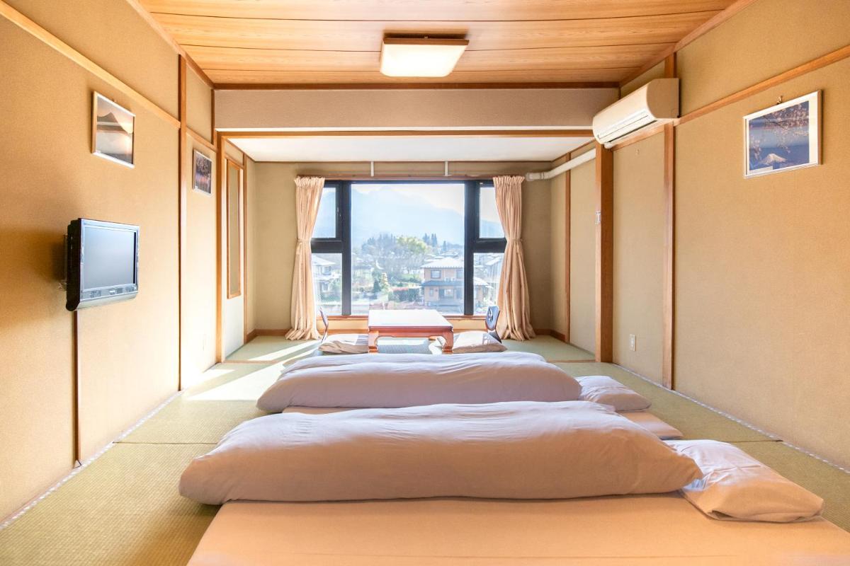 Japanese-Style Room - Non-Smoking (2 Adult) photo 3