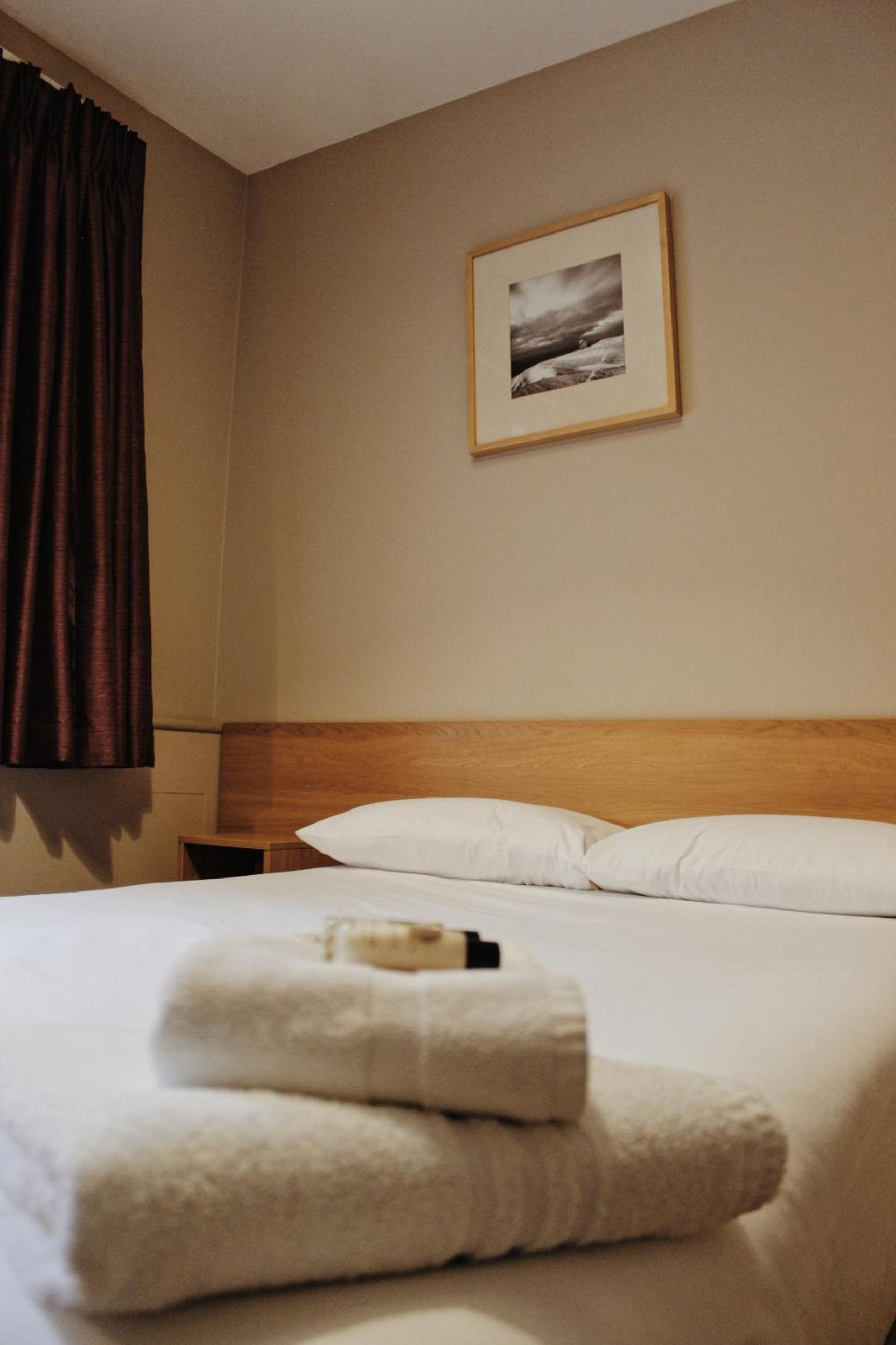 Small Double Room photo 2