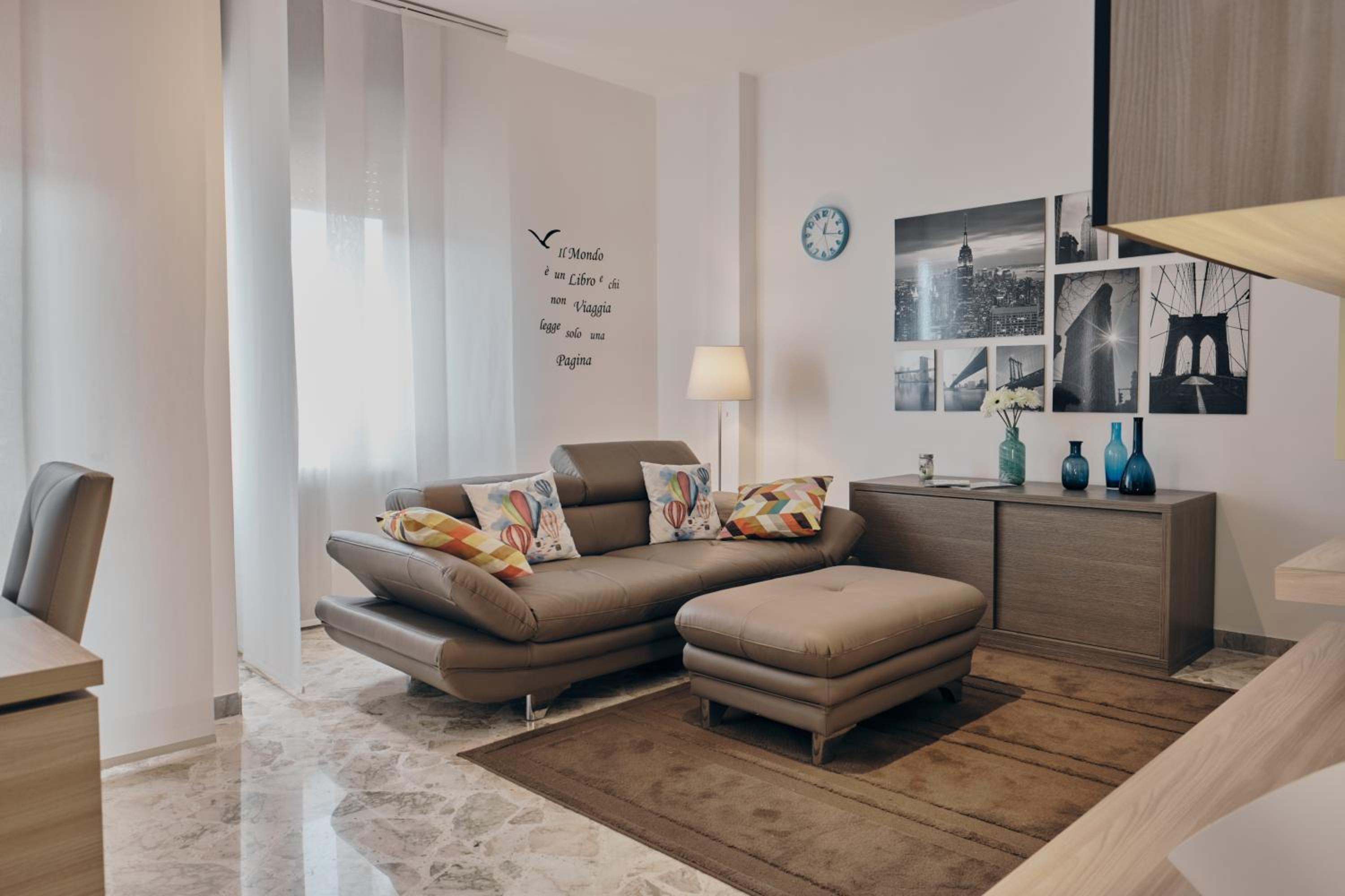 Two-Bedroom House - Photo 64