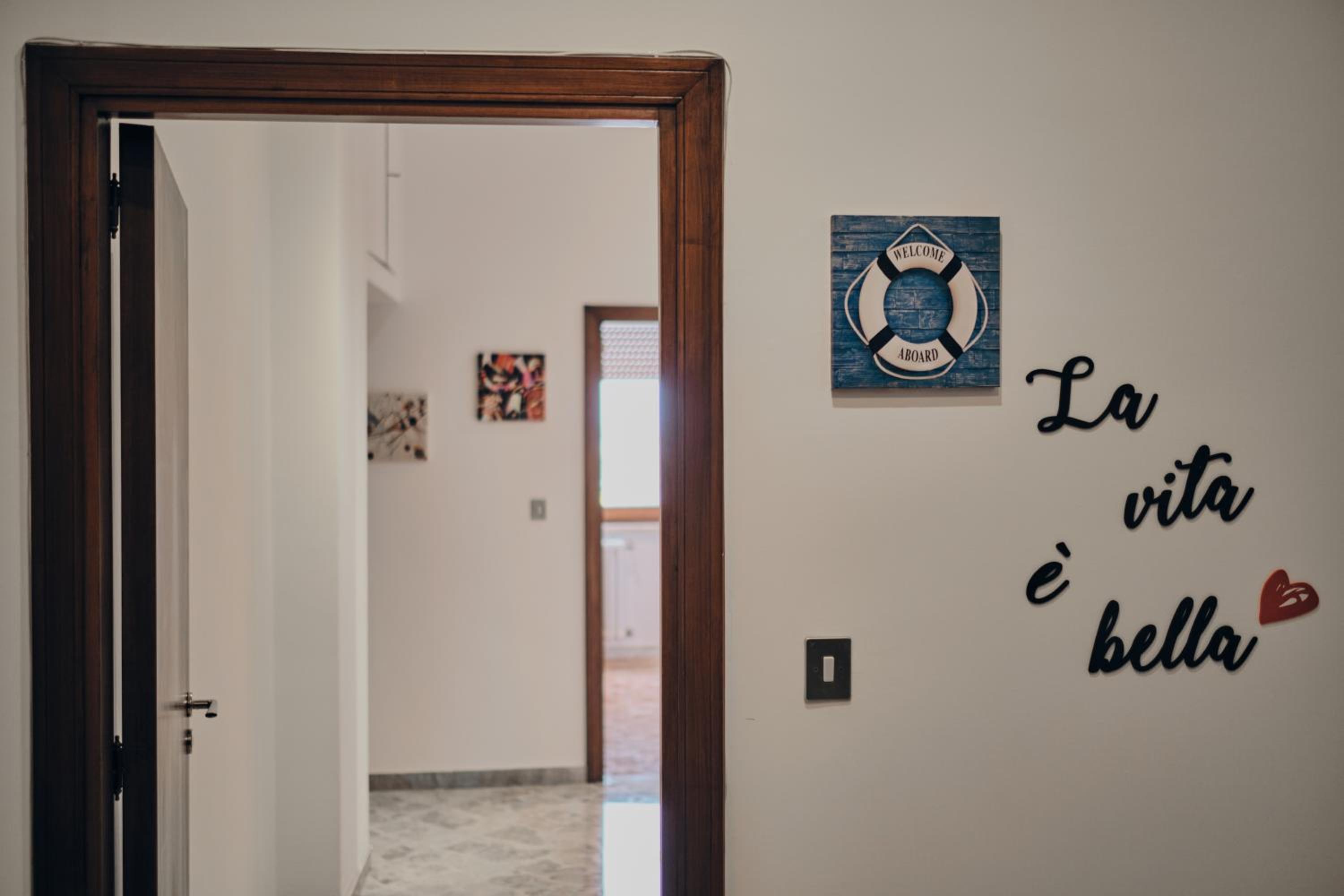 Two-Bedroom House - Photo 41