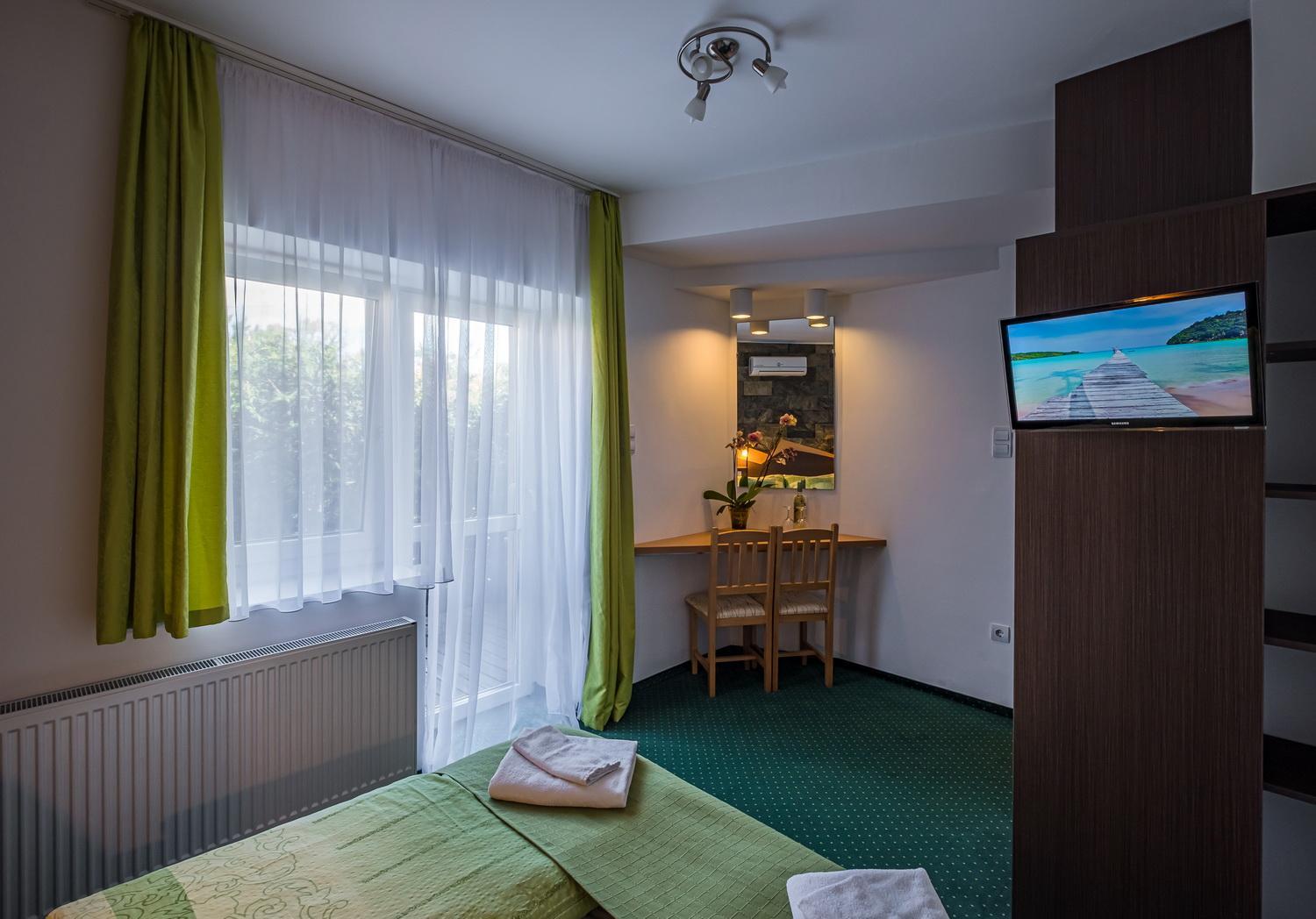 Double Room with Terrace photo 2