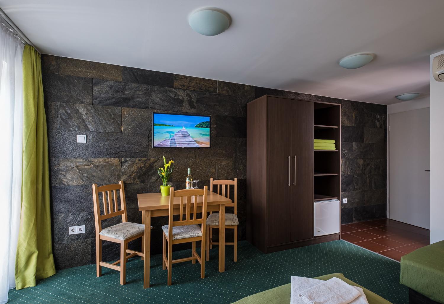 Triple Room with Balcony photo 1