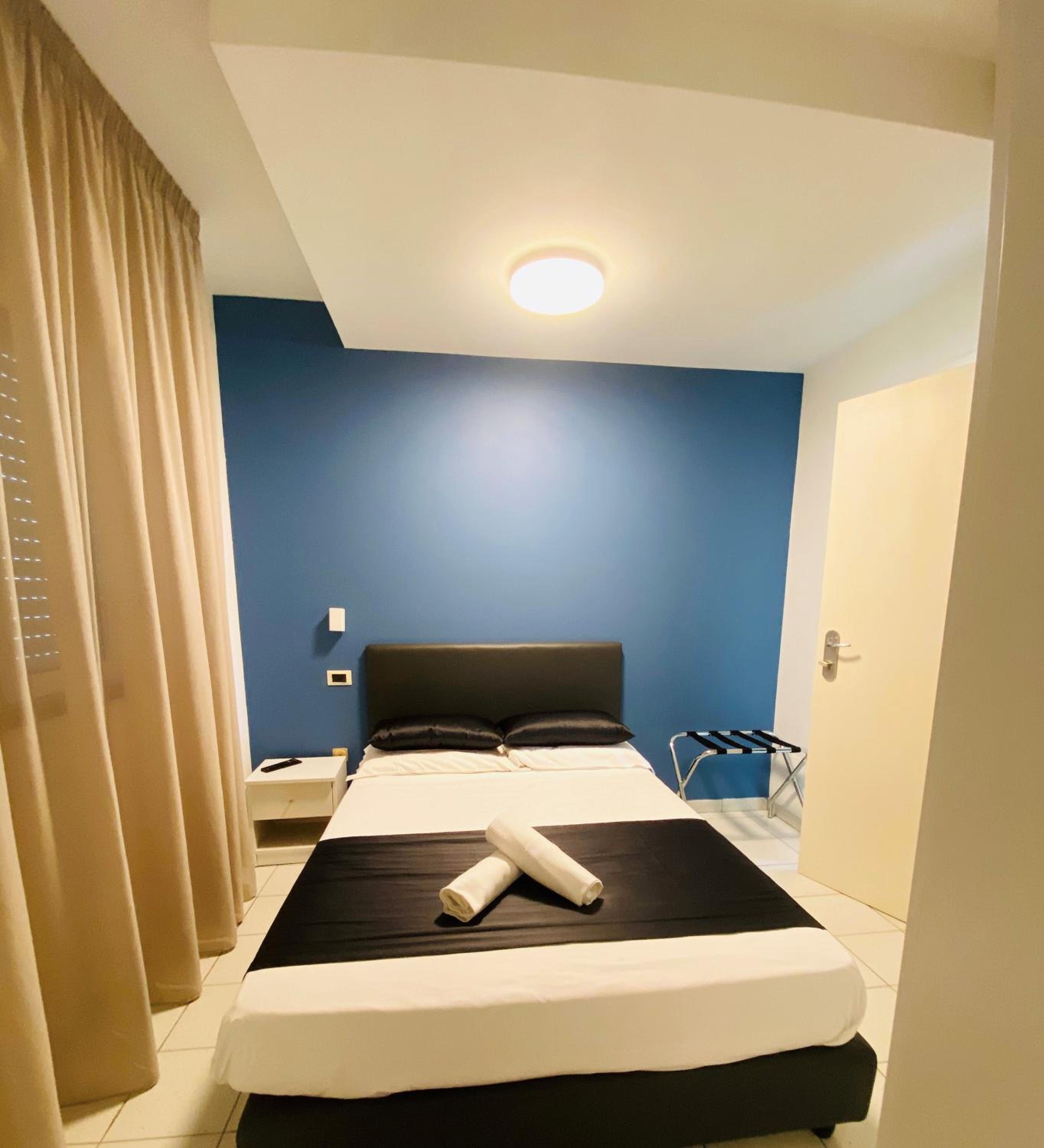 Economy Double Room photo 1
