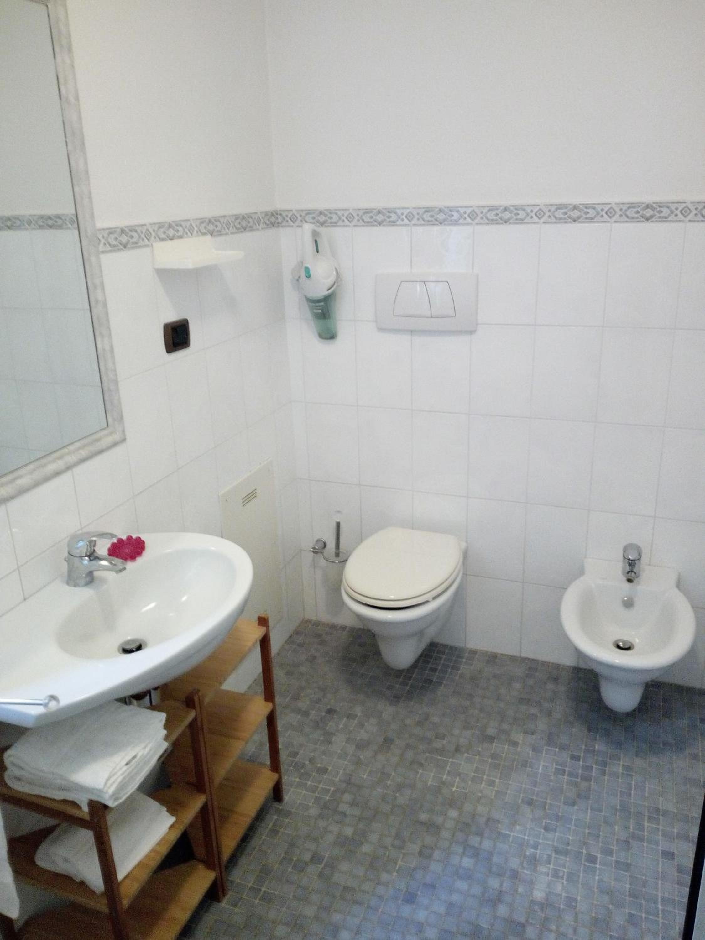 One-Bedroom House photo 2