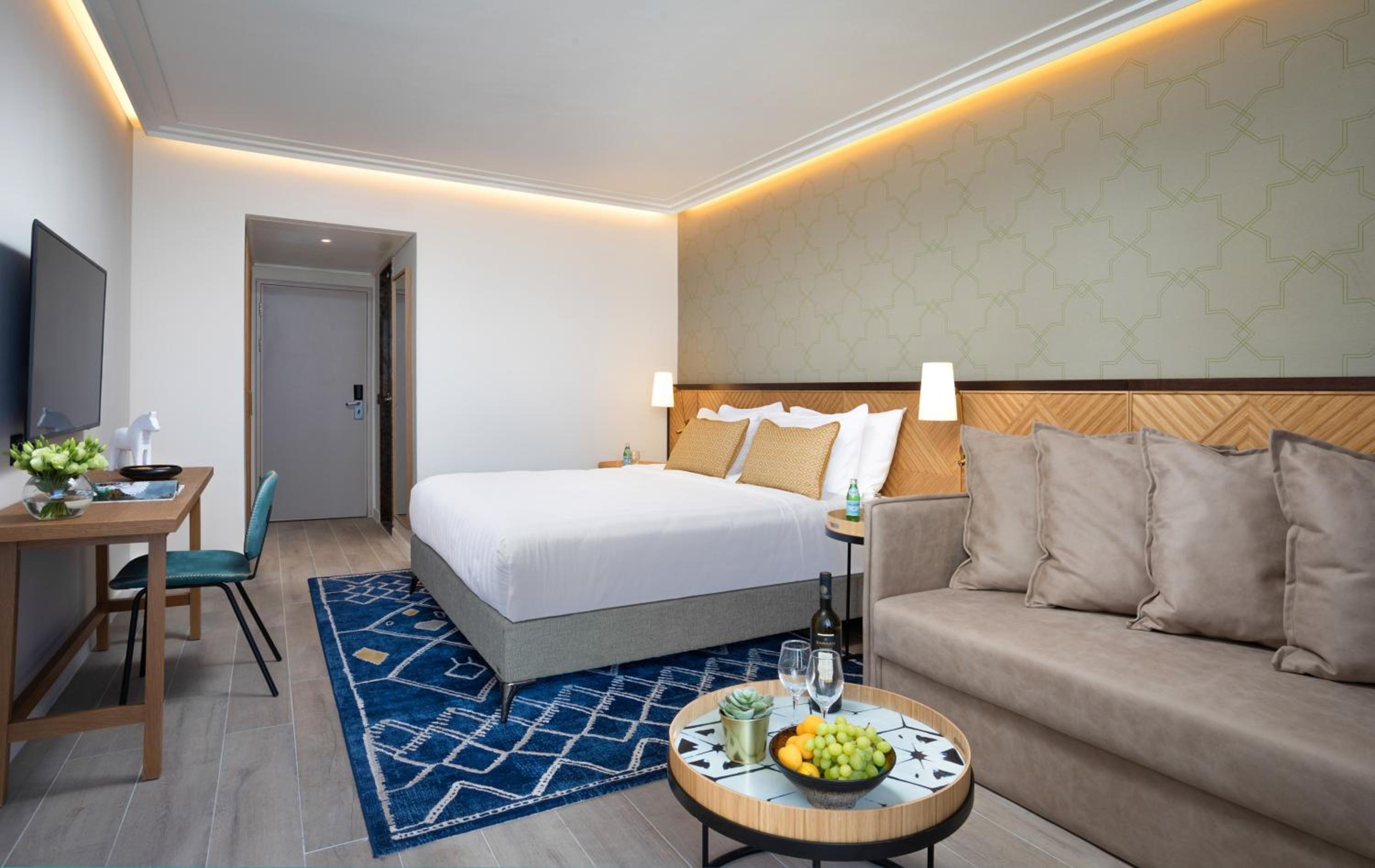 Deluxe Double Room - Photo 2