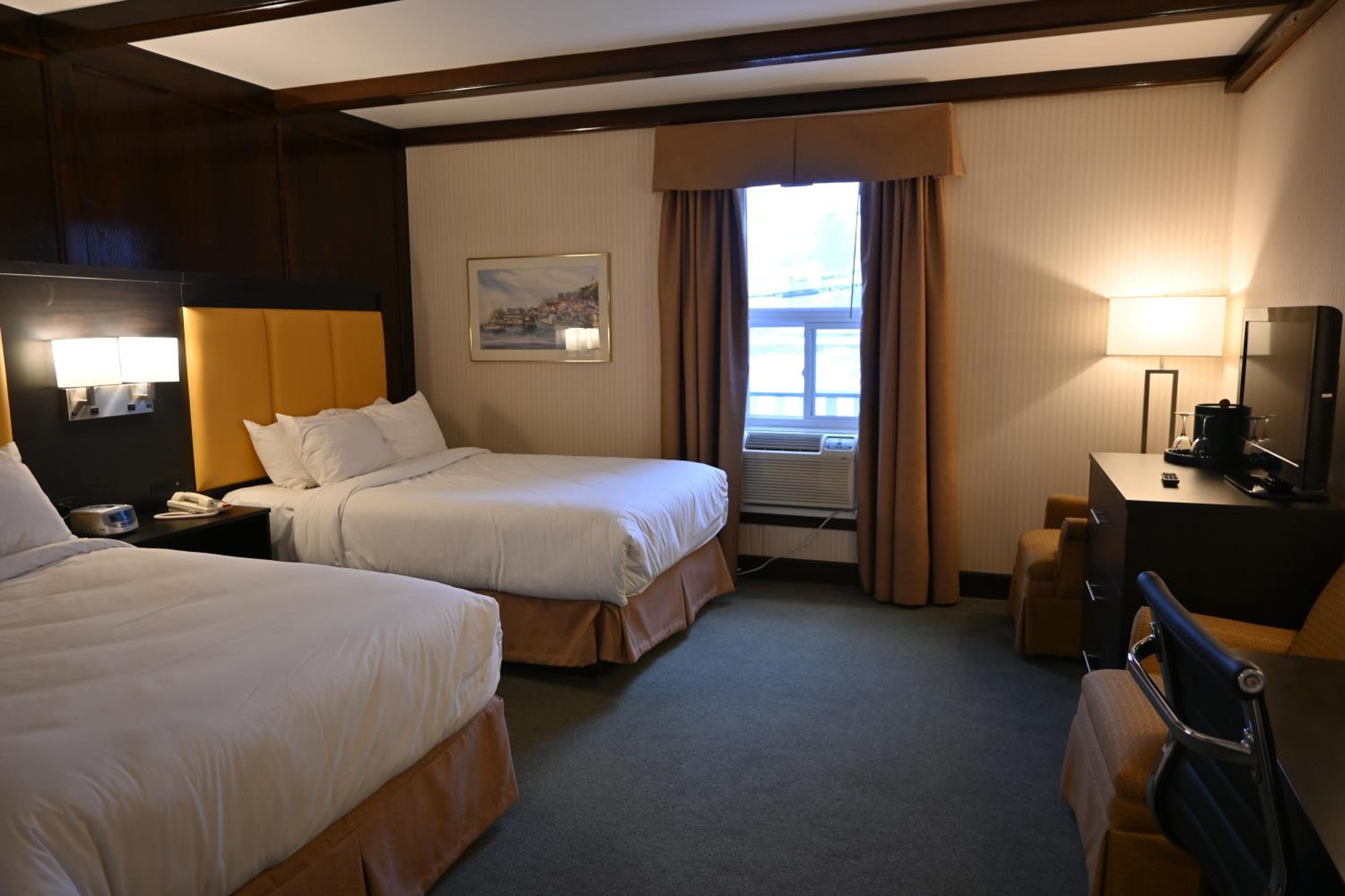 Standard Double Room - Photo 8