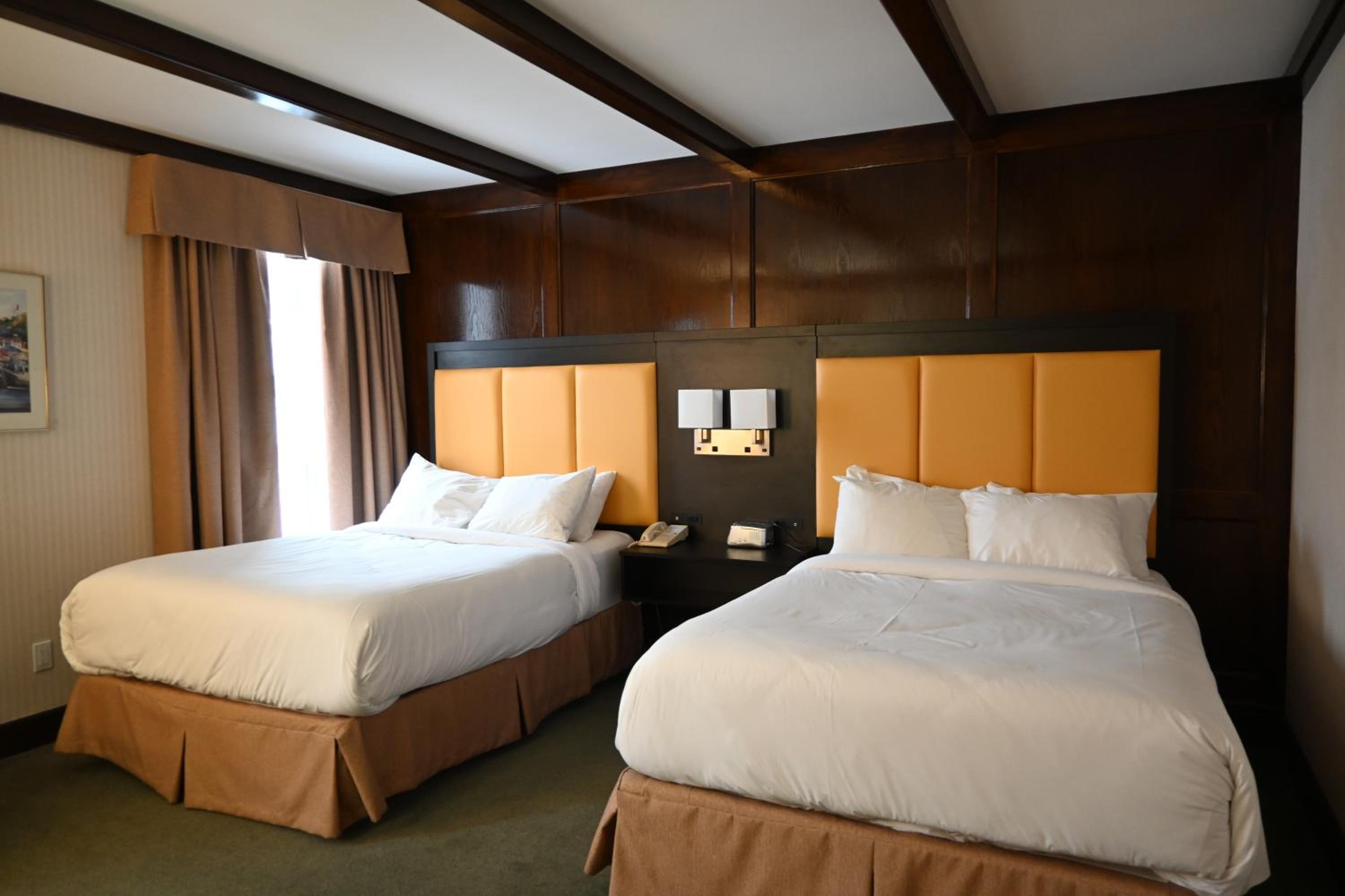 Standard Double Room - Photo 15