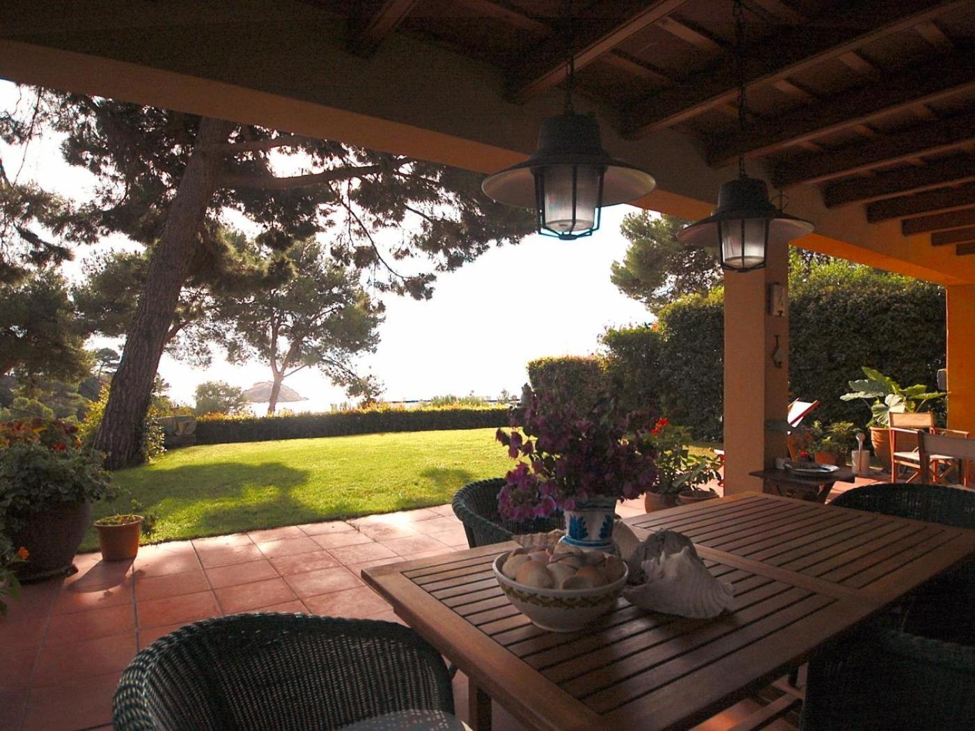Three-Bedroom Villa photo 3