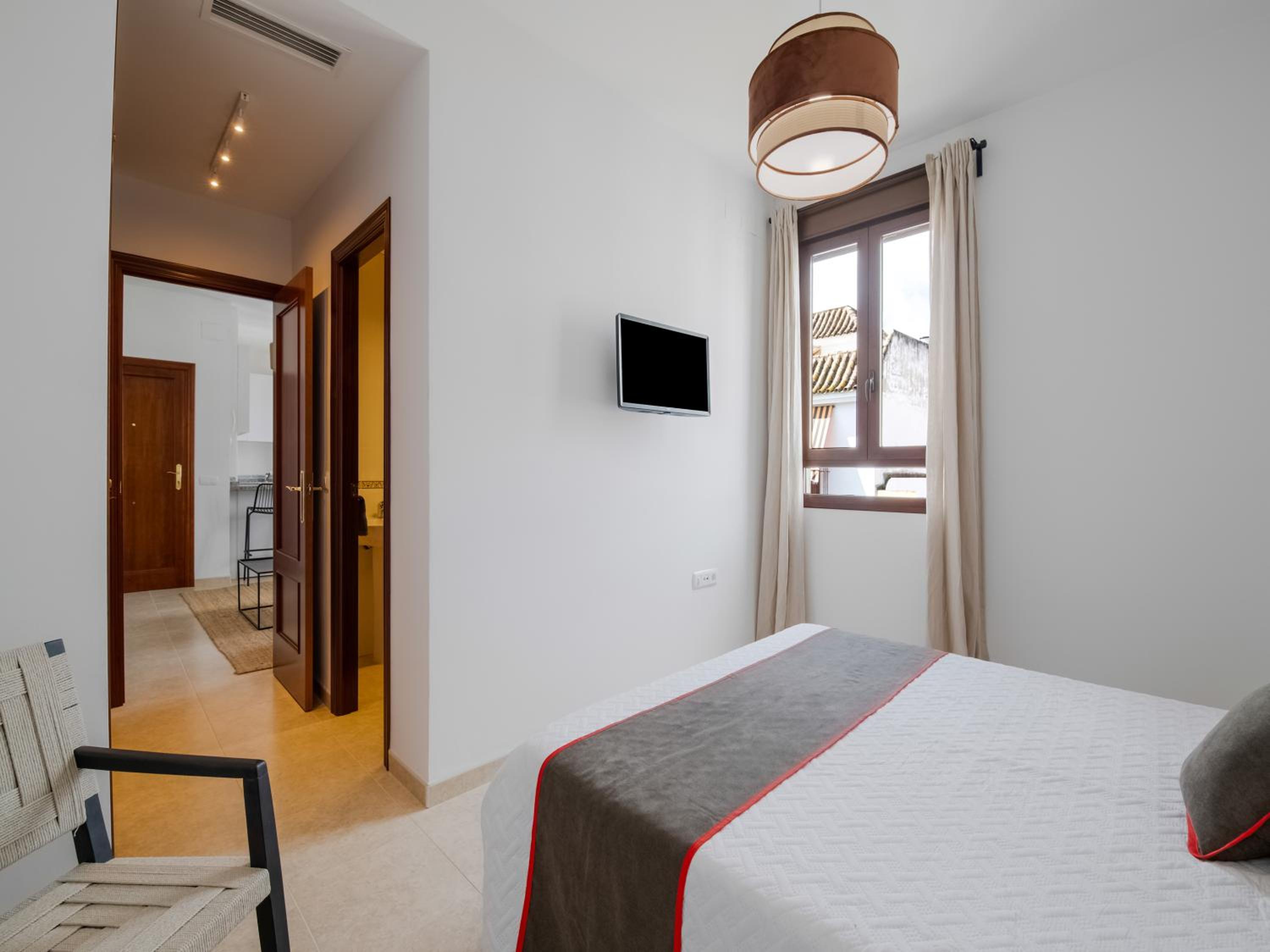 Three-Bedroom Apartment - Photo 23