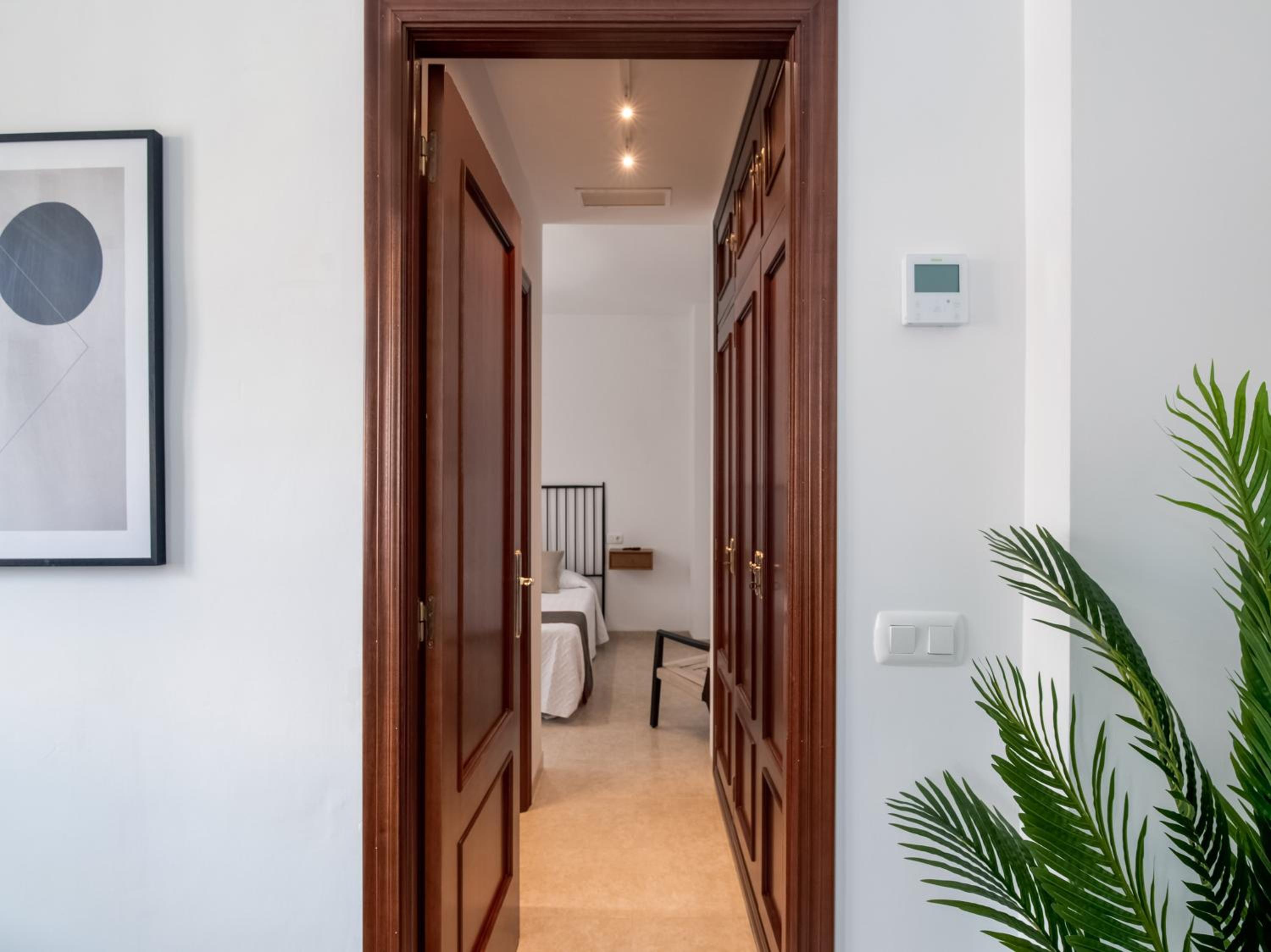 Three-Bedroom Apartment - Photo 27