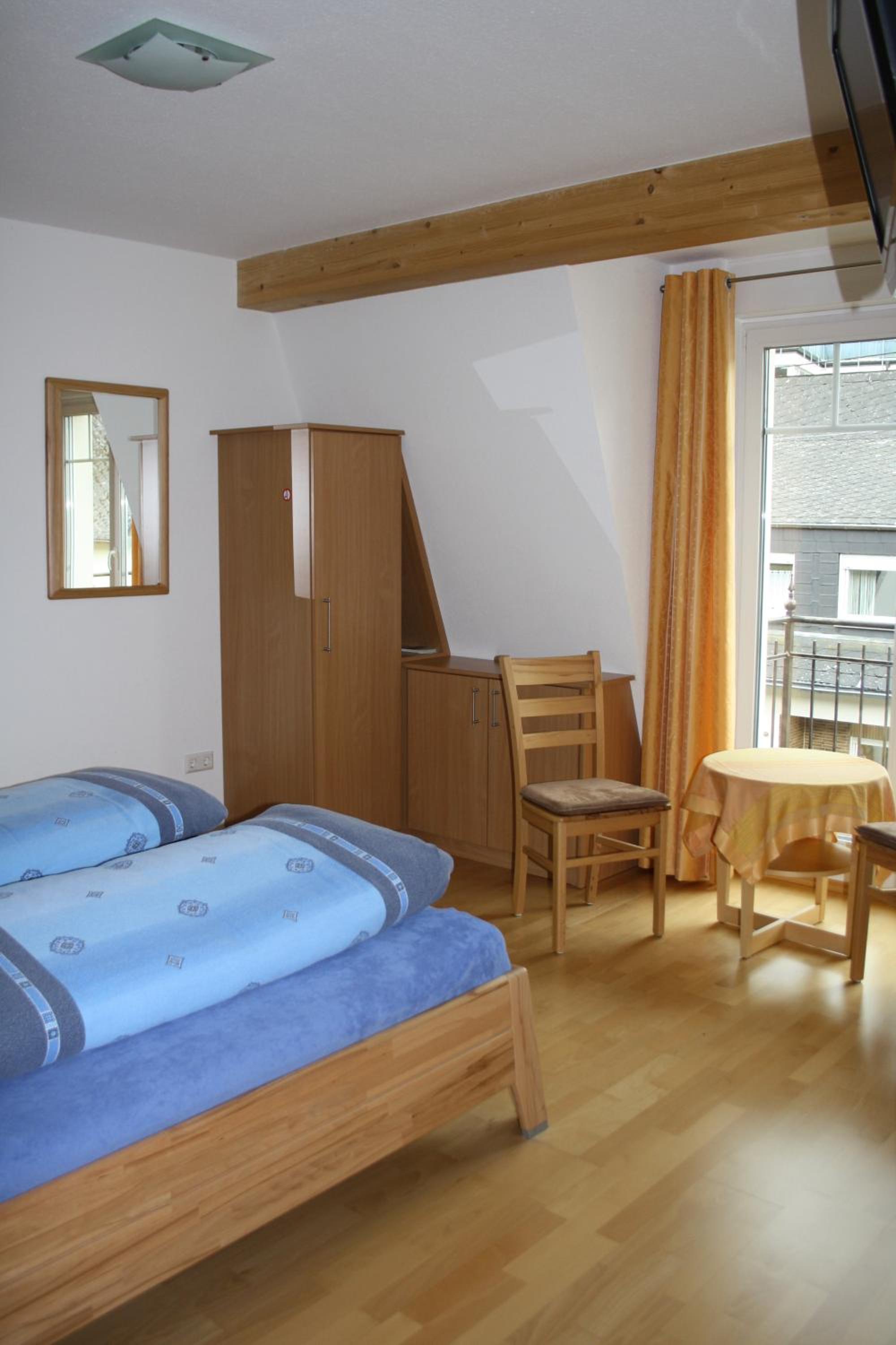 Double Room with Balcony photo 3