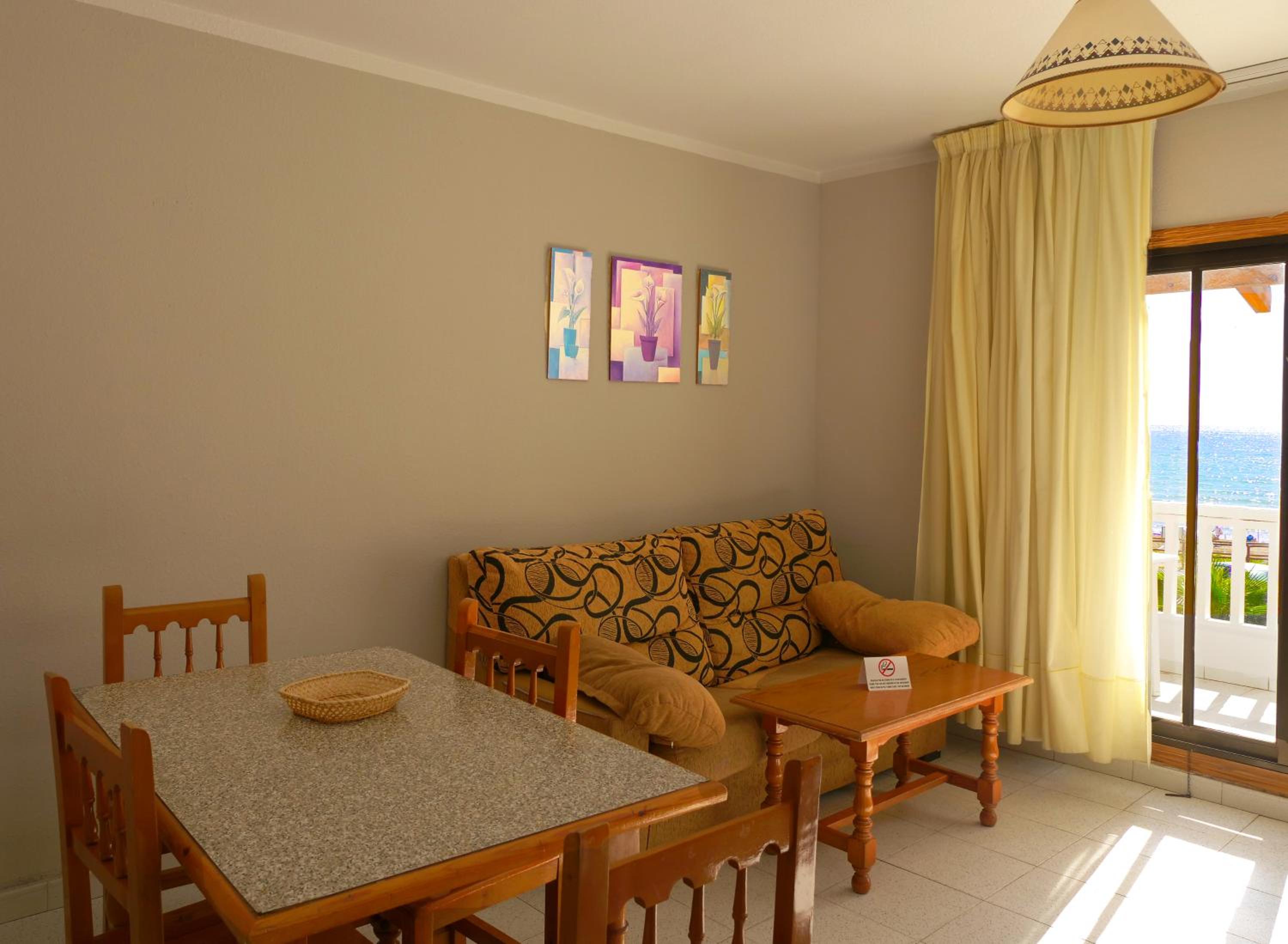 Apartment with Sea View photo 1