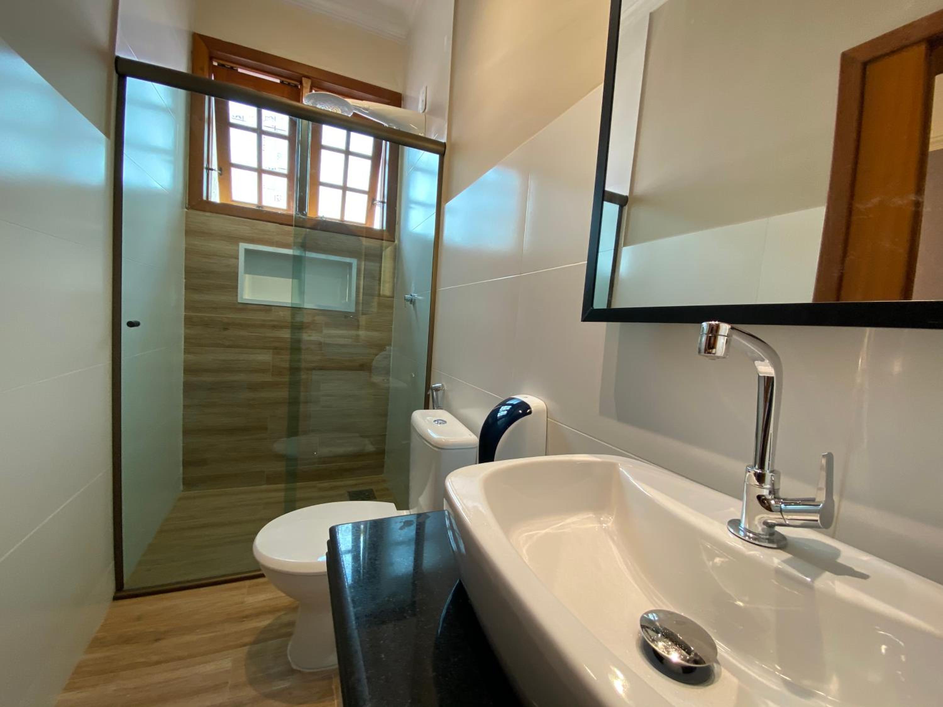 Standard Double Room - Photo 2