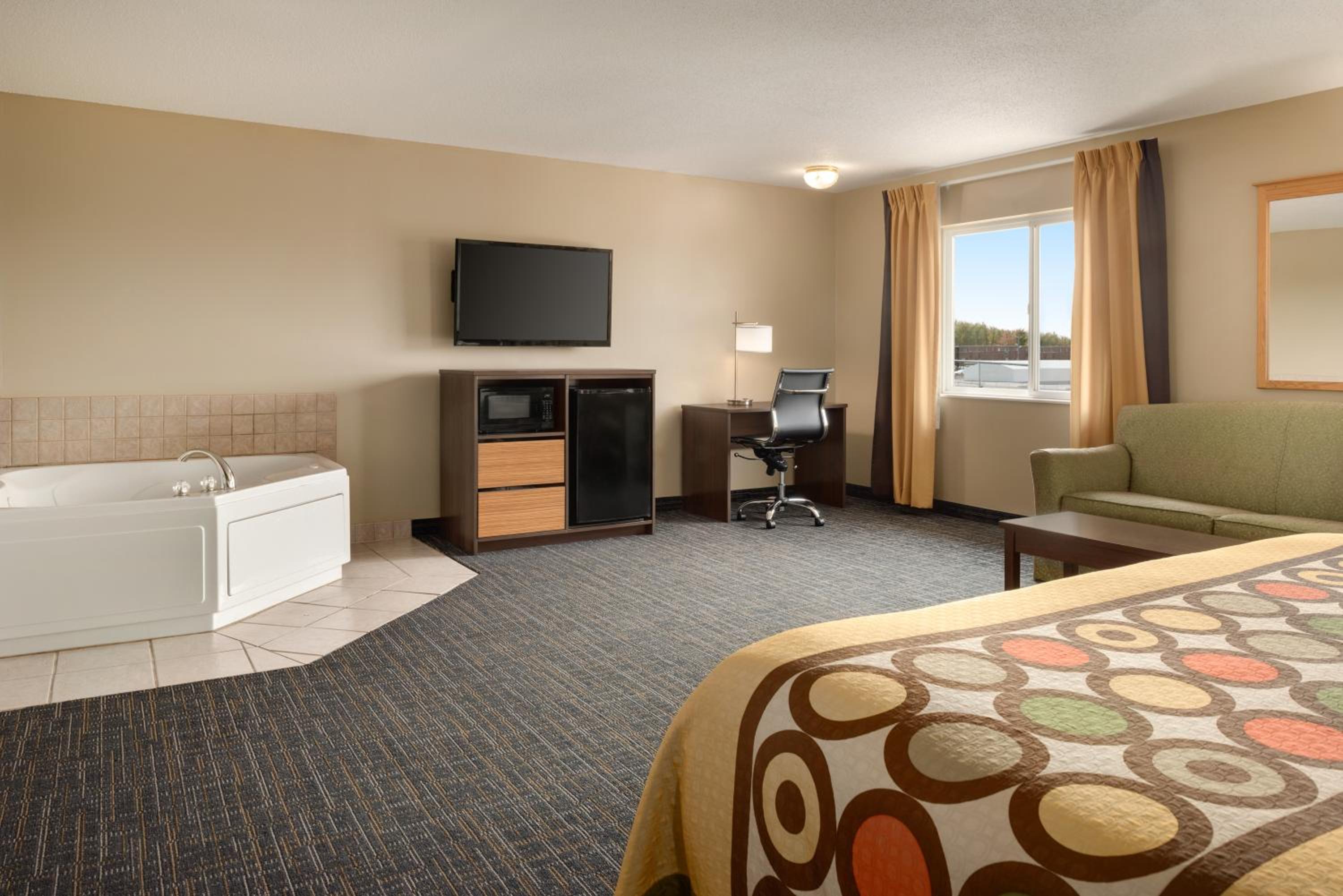 King Studio Suite - Non-Smoking - Photo 1