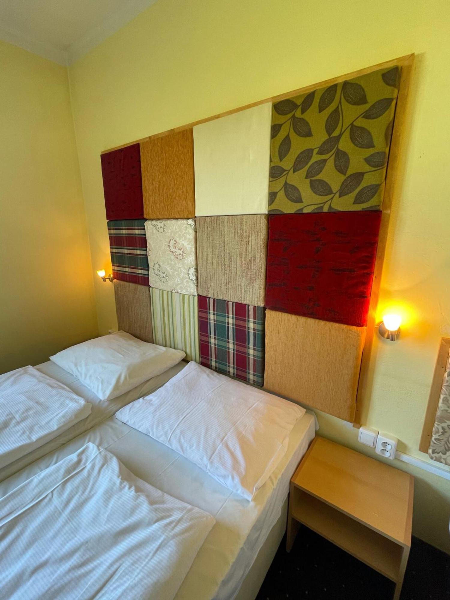 Standard Double or Twin Room photo 3