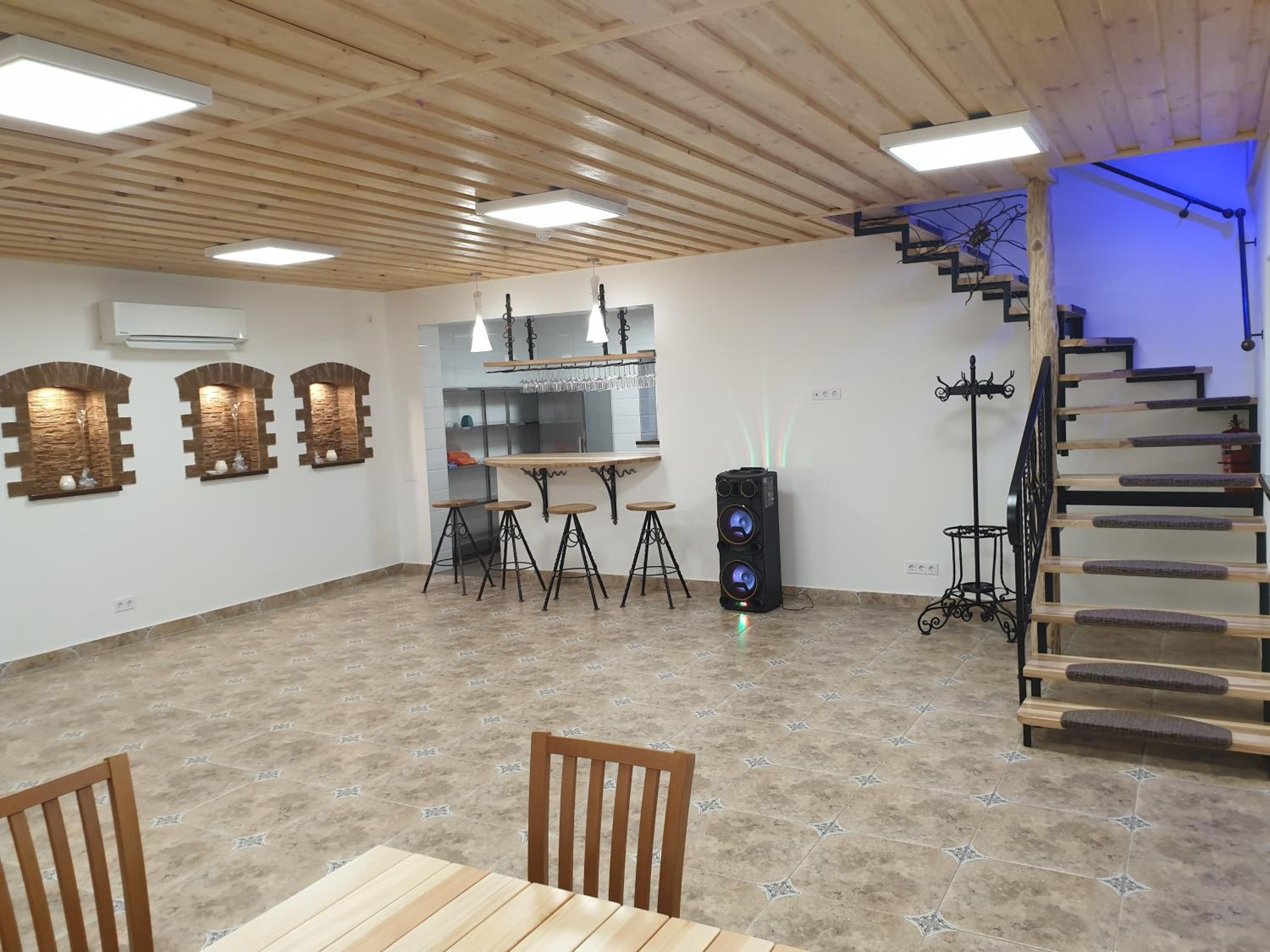 Apartment - Photo 6