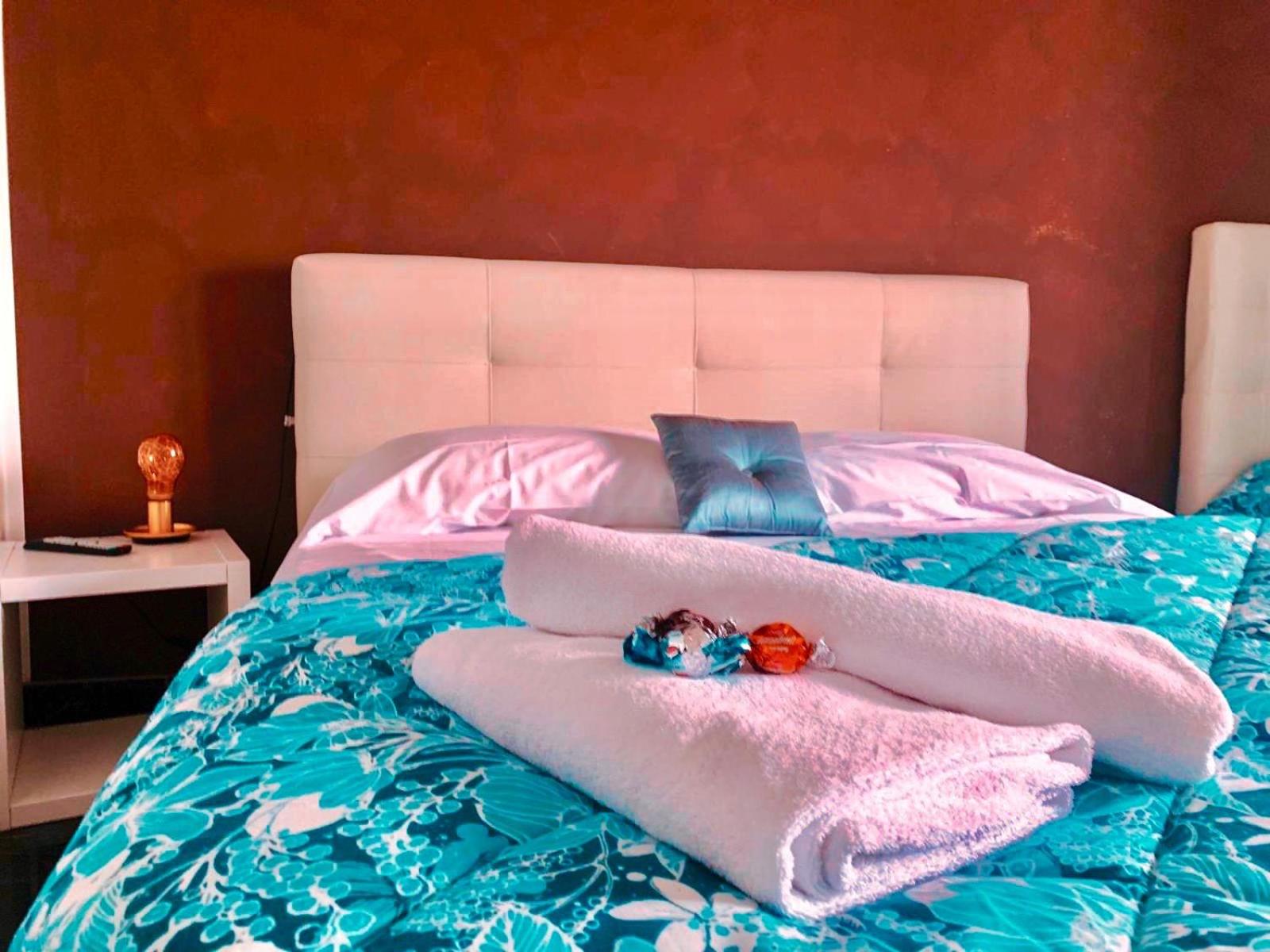 Triple Room with Private Bathroom - Photo 3