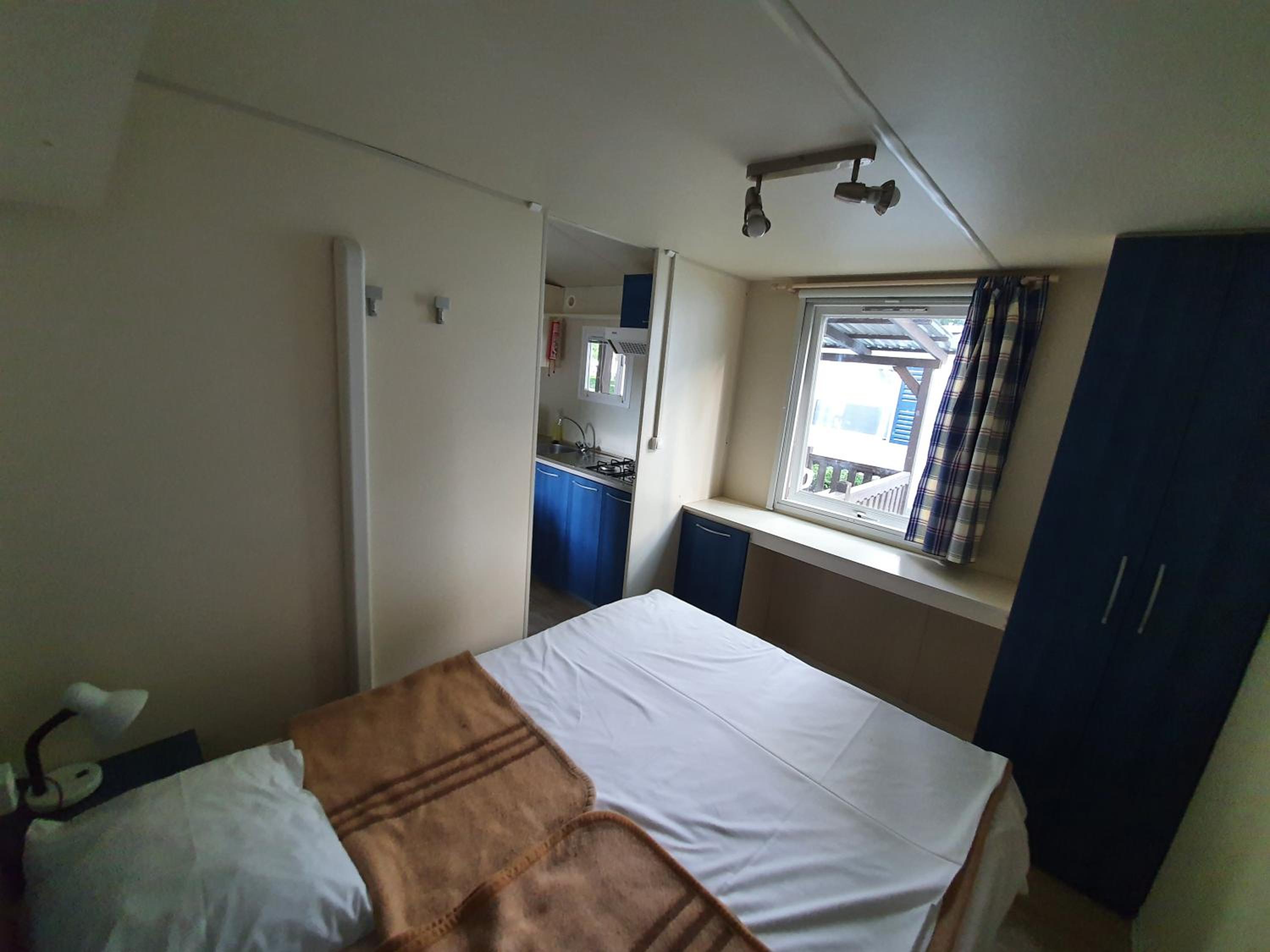 Mobile Home photo 1