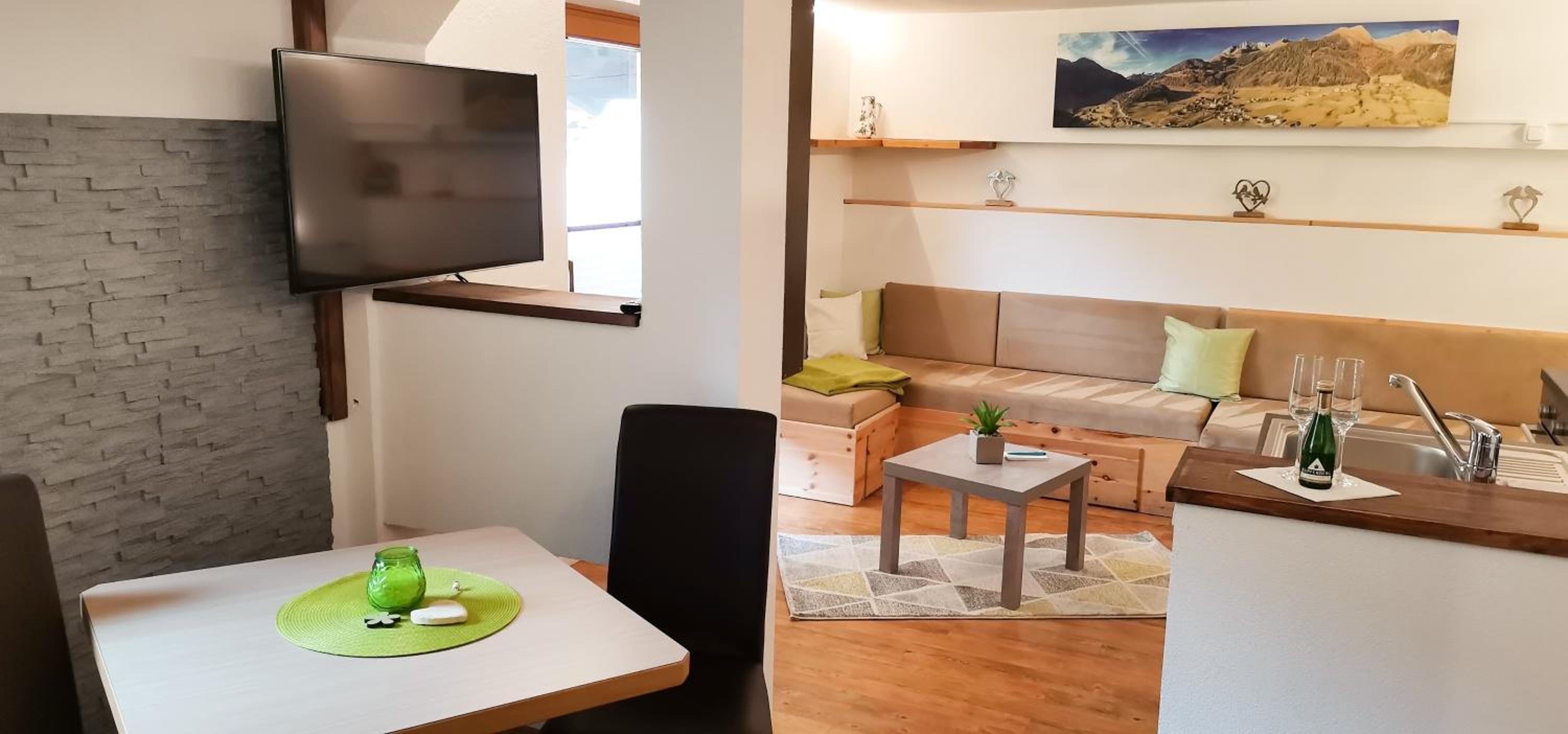 Apartment - Split Level photo 1