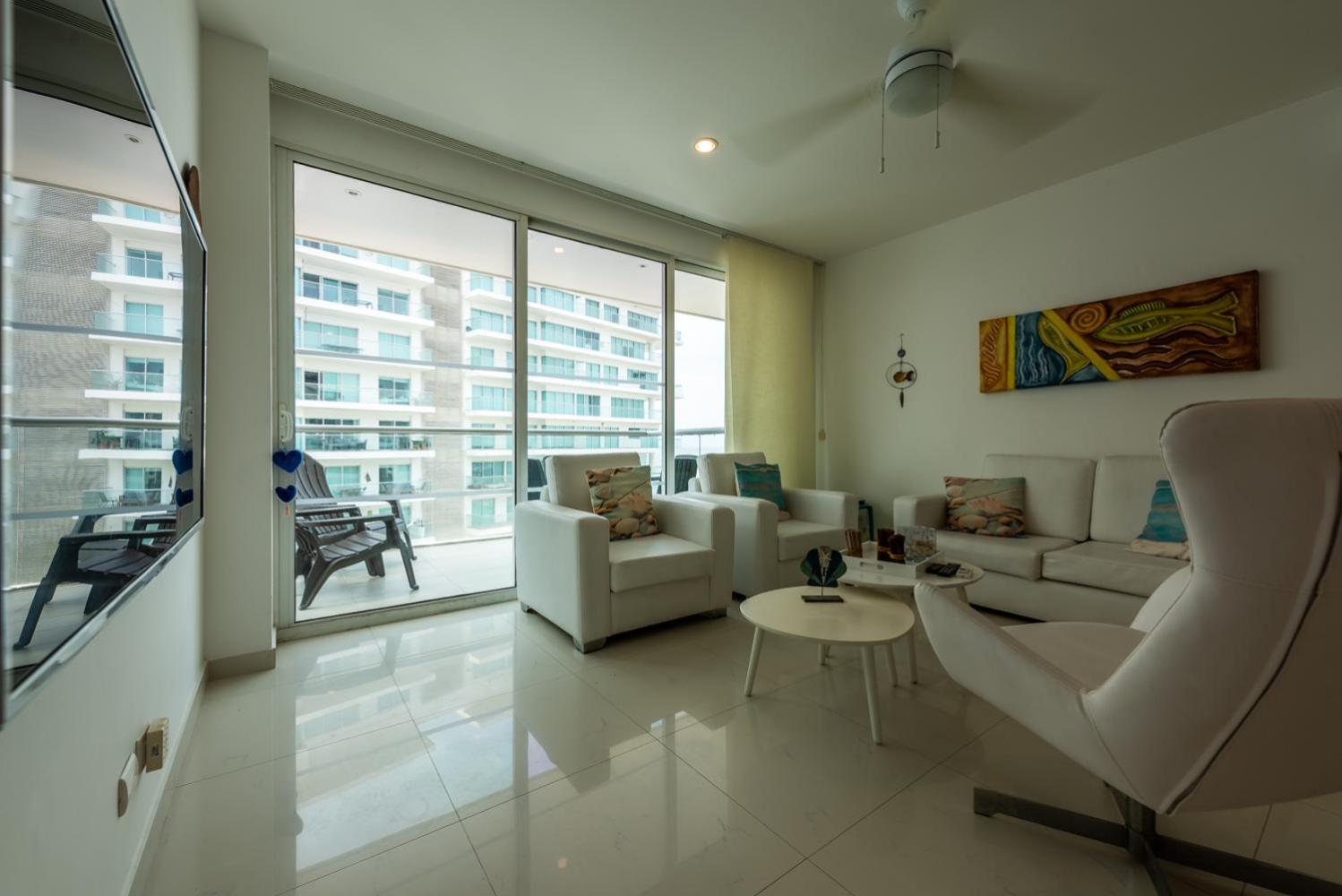 Studio Apartment with Sea View photo 1