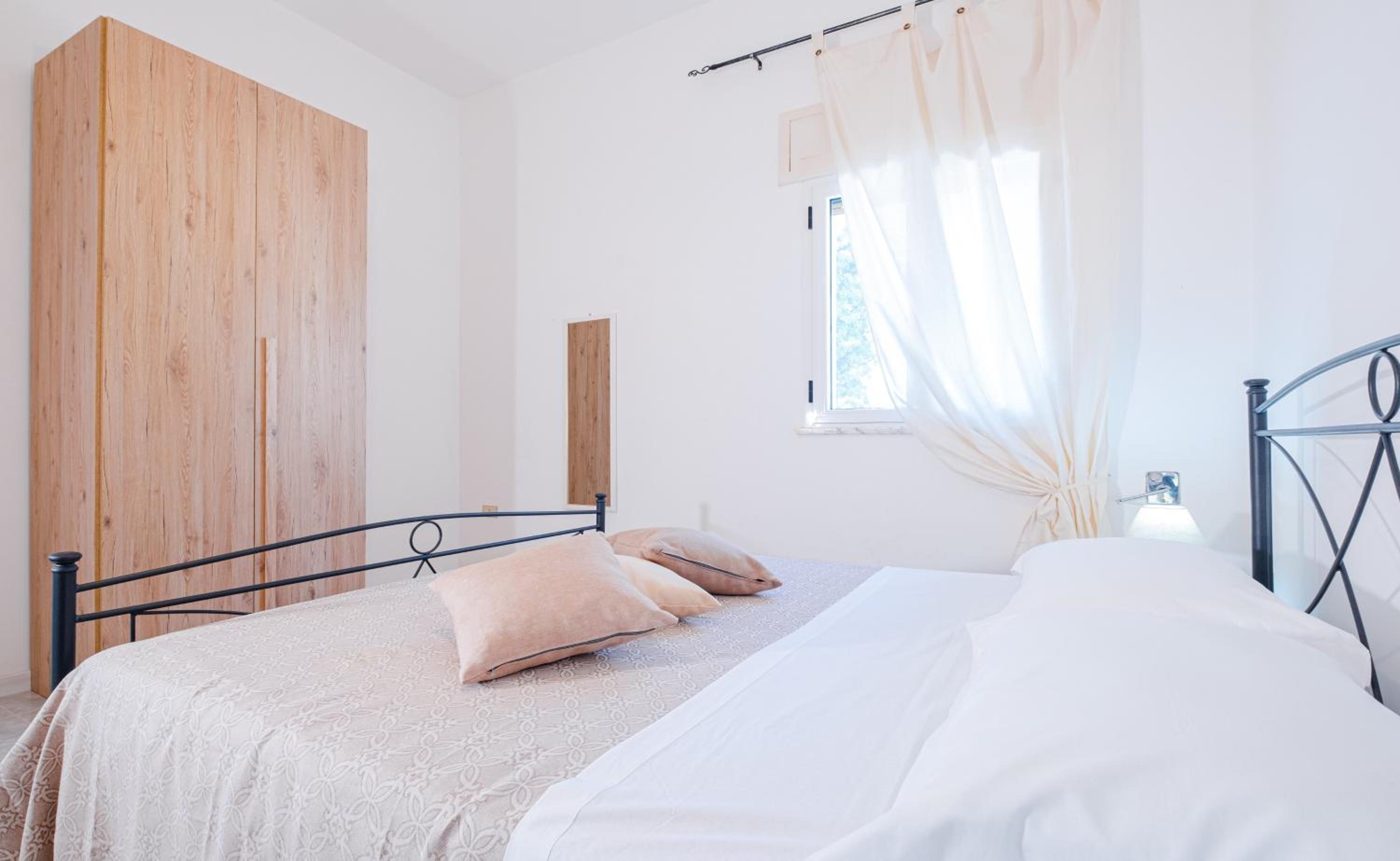 Three-Bedroom Townhouse