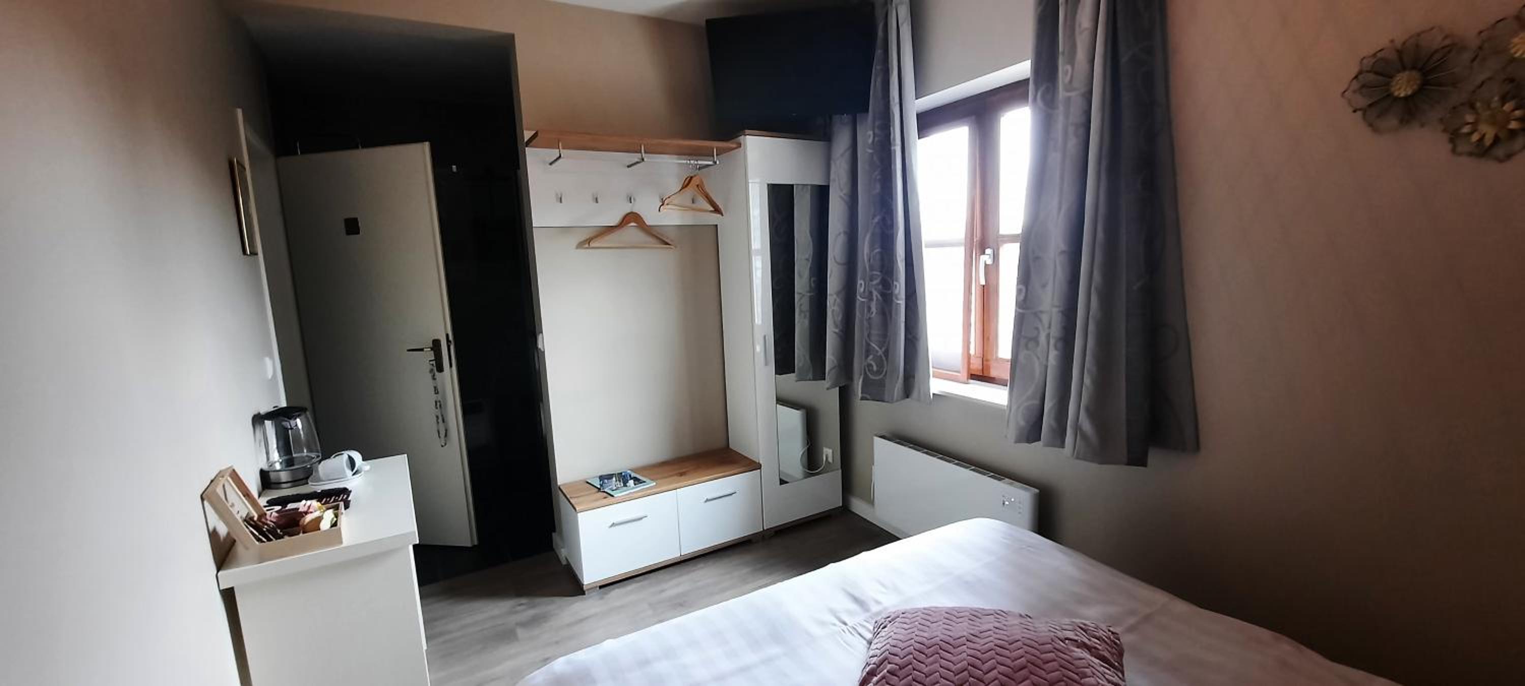 Standard Double Room photo 2