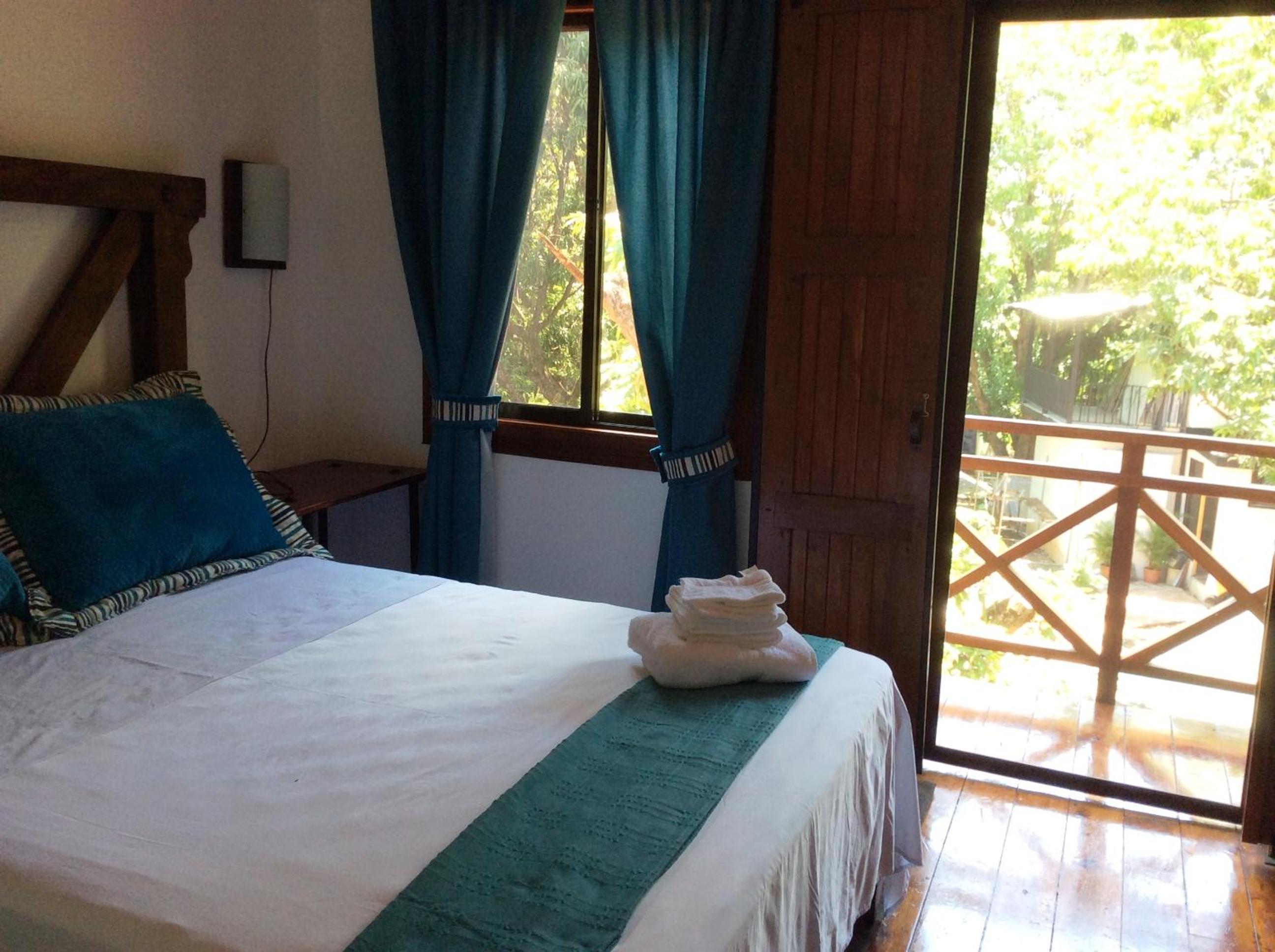 Double Room With Balcony photo 2