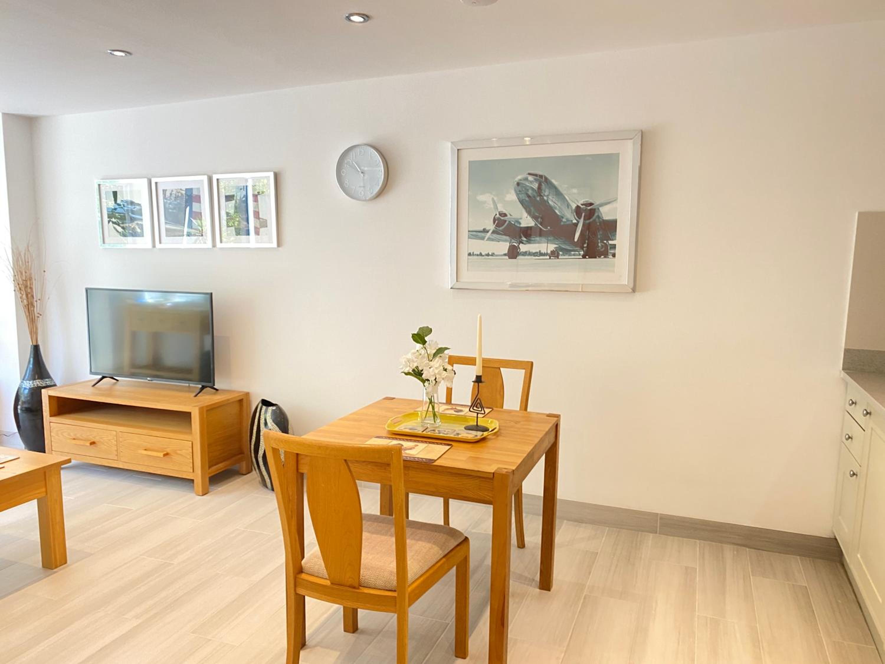 One-Bedroom Apartment - Photo 26