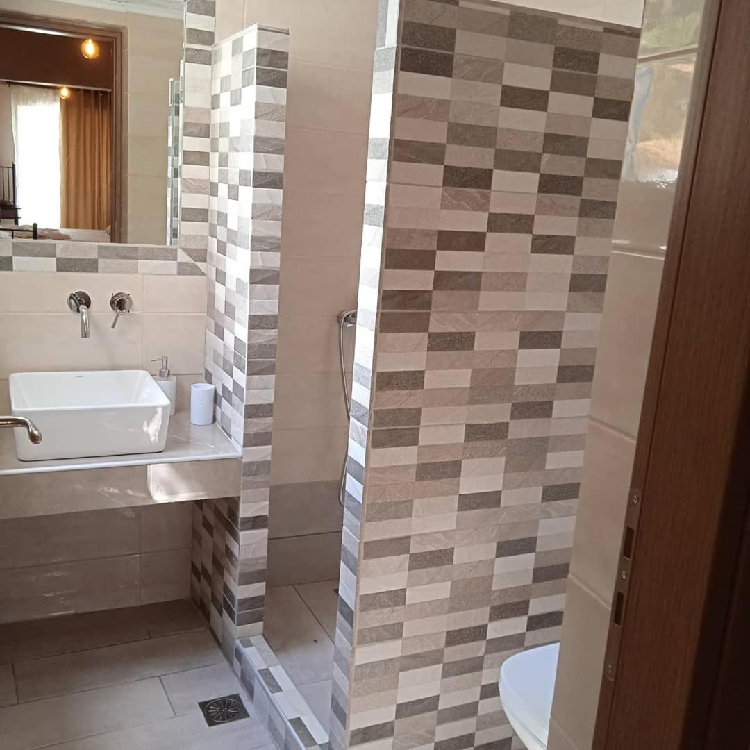 Deluxe Apartment - Photo 2