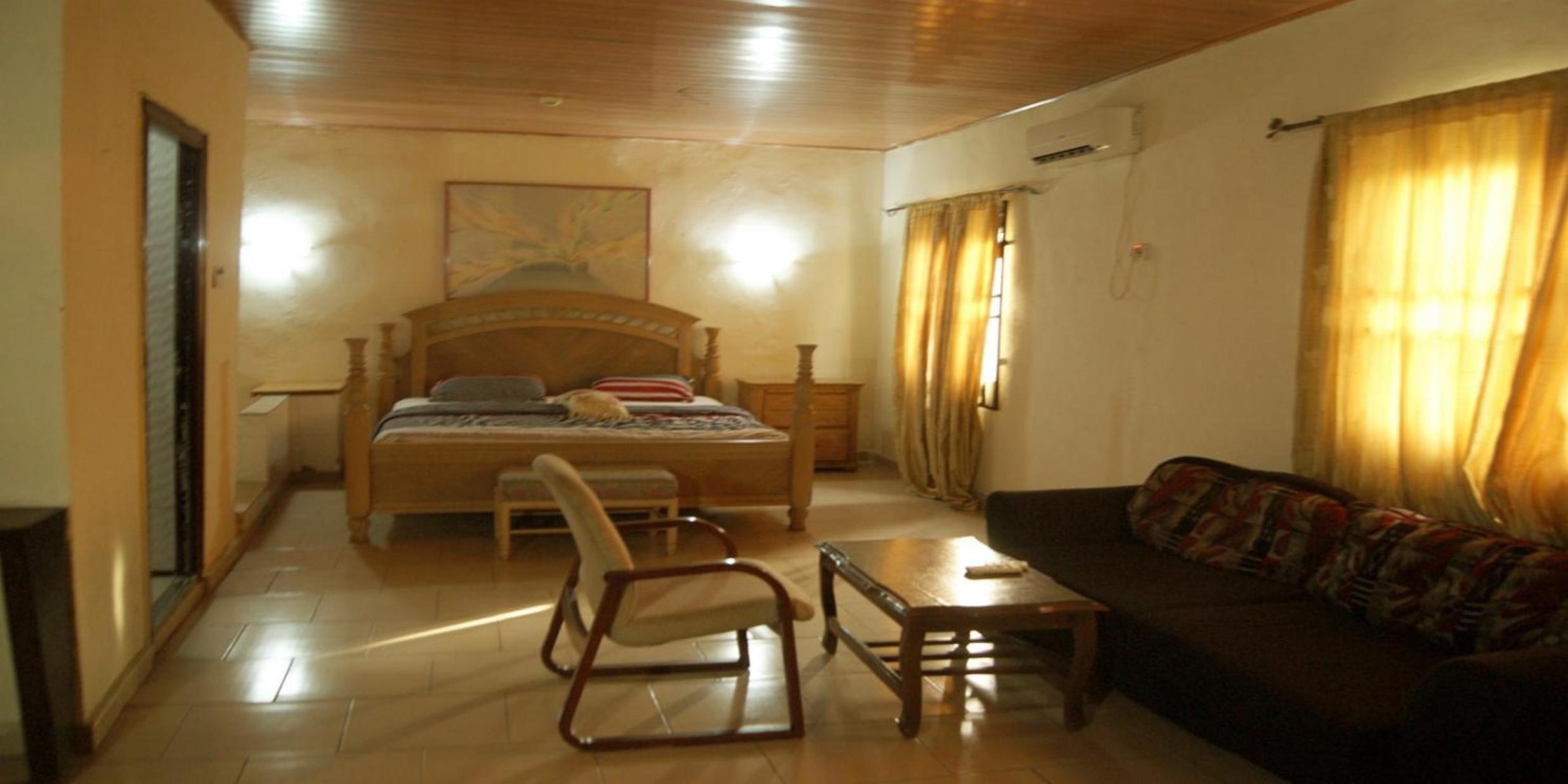 Double or Twin Room photo 3