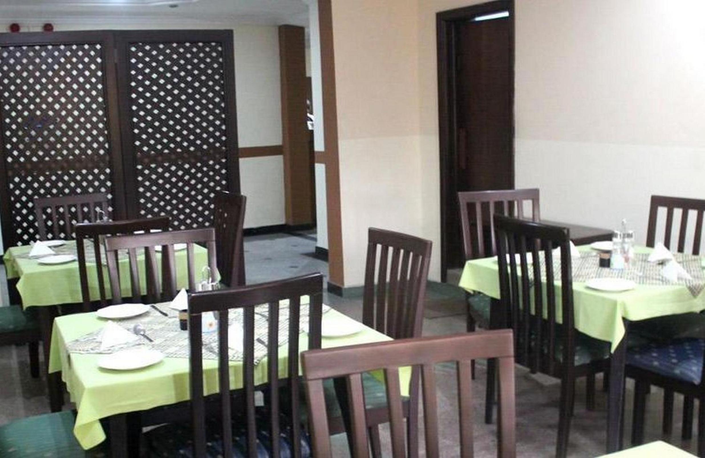 Double or Twin Room - Photo 13