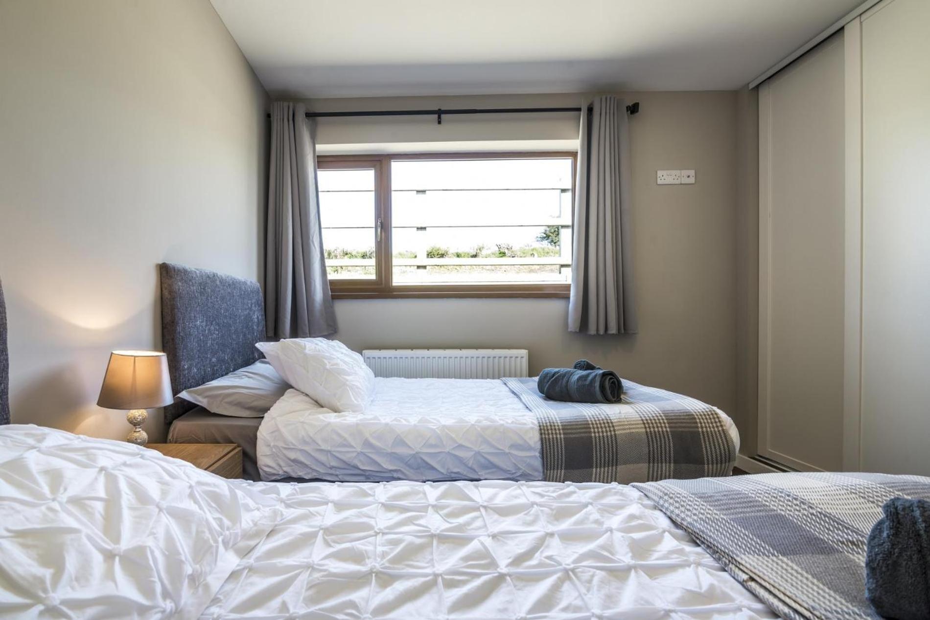 Three-Bedroom House photo 2