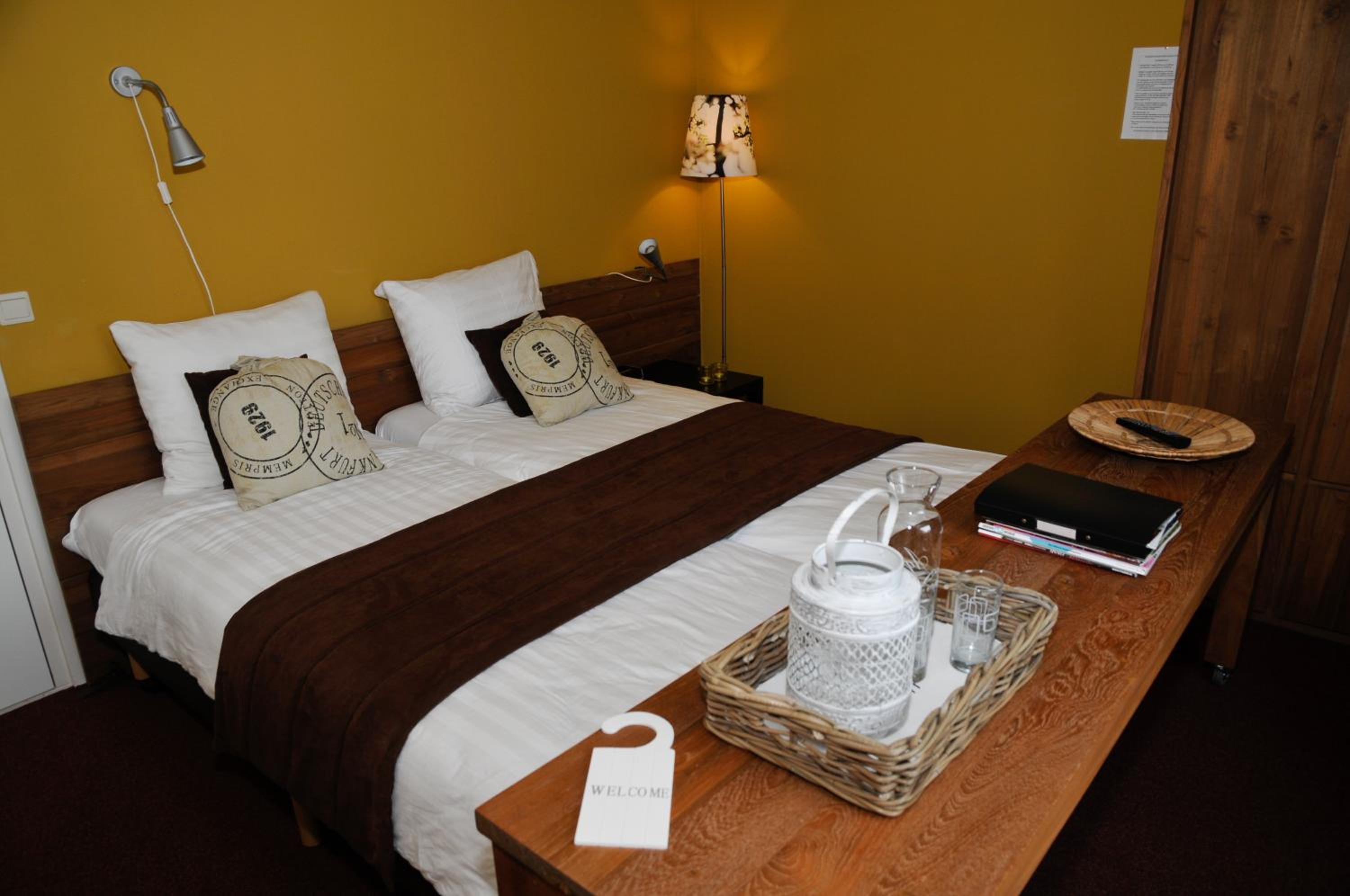 Double Room - Photo 3