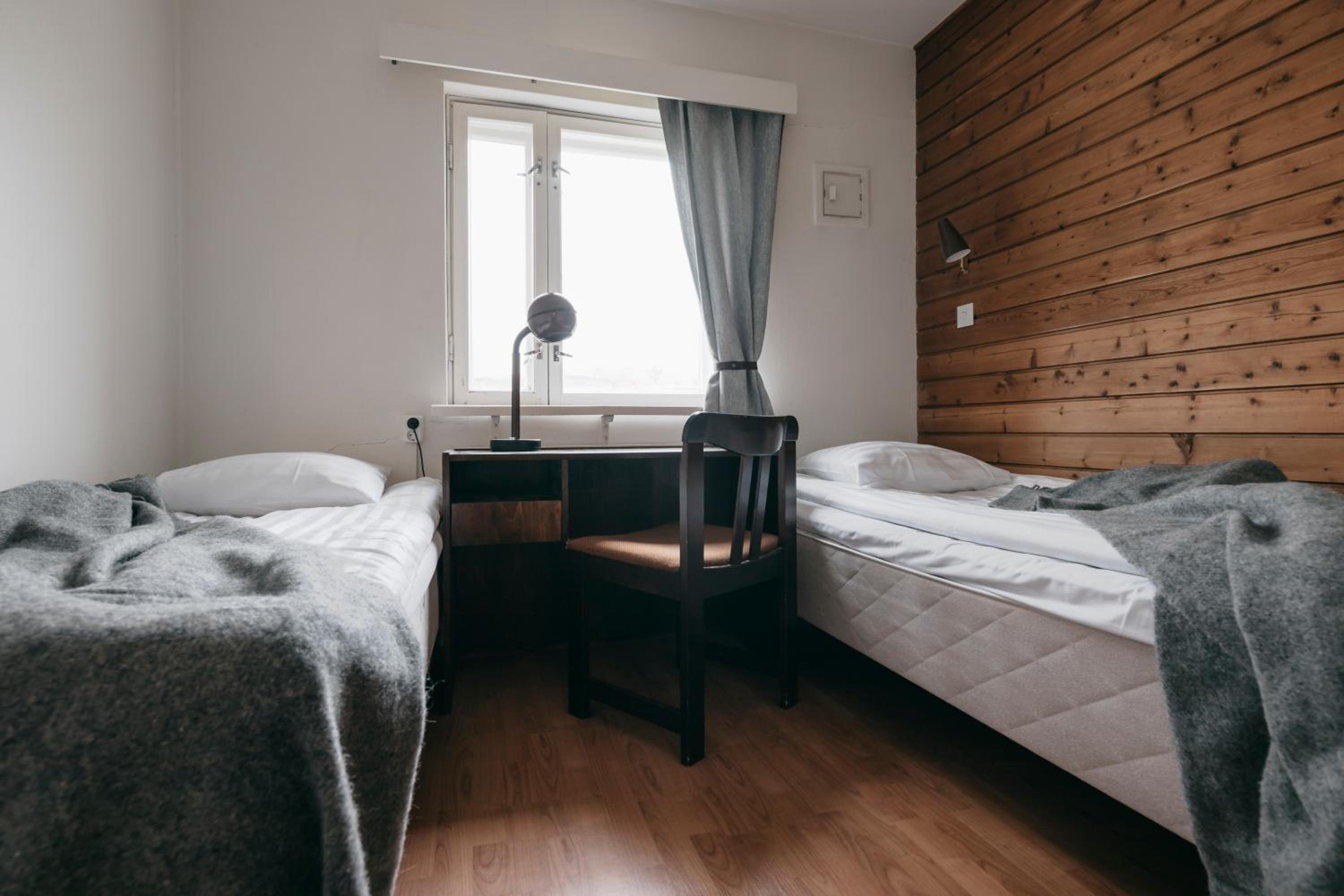 Economy Twin Room