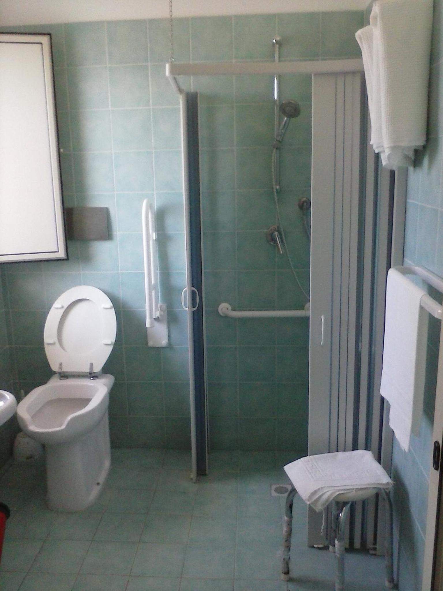 Double or Twin Room with Garden View photo 3