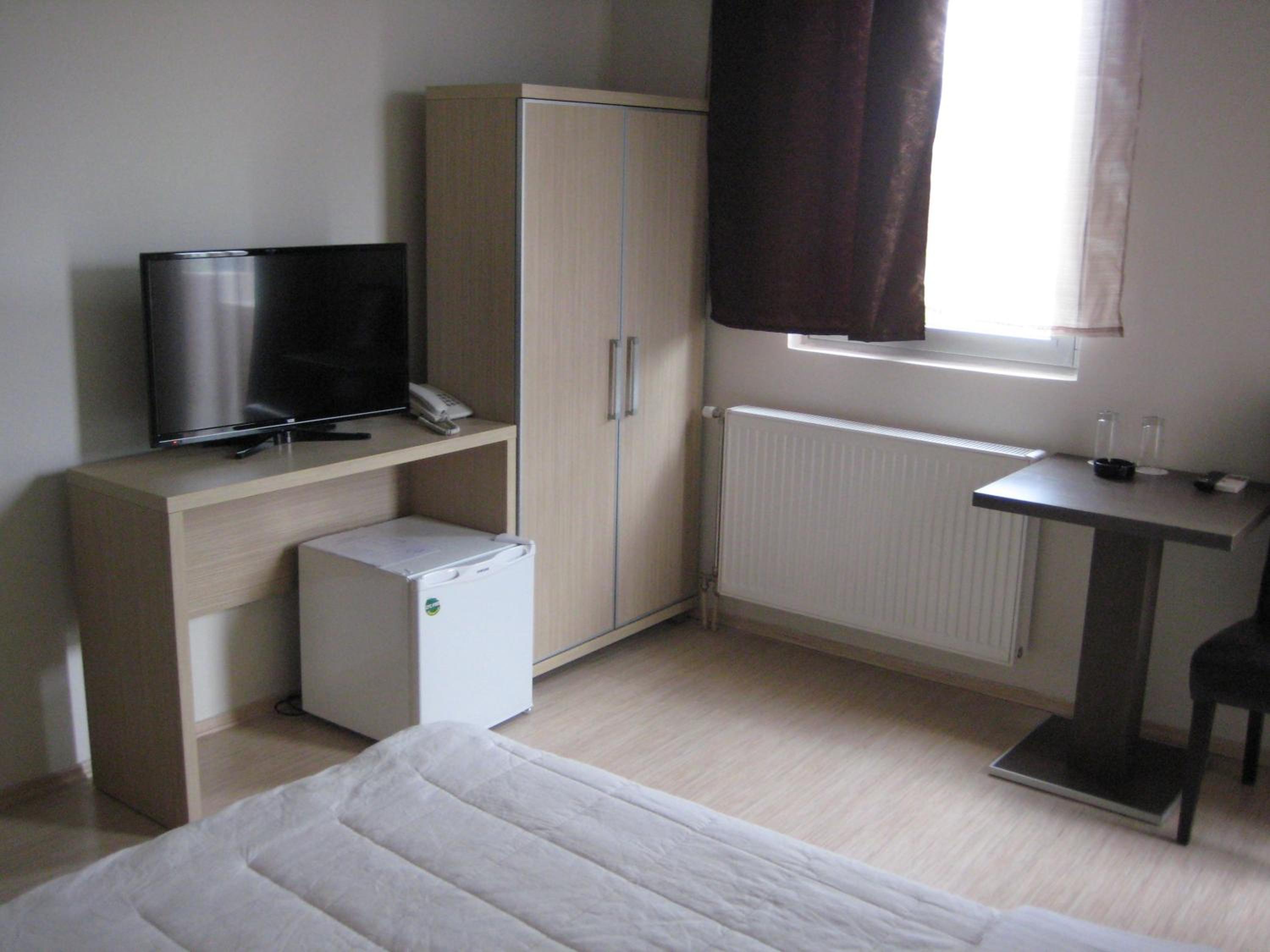 Double Room - Photo 24
