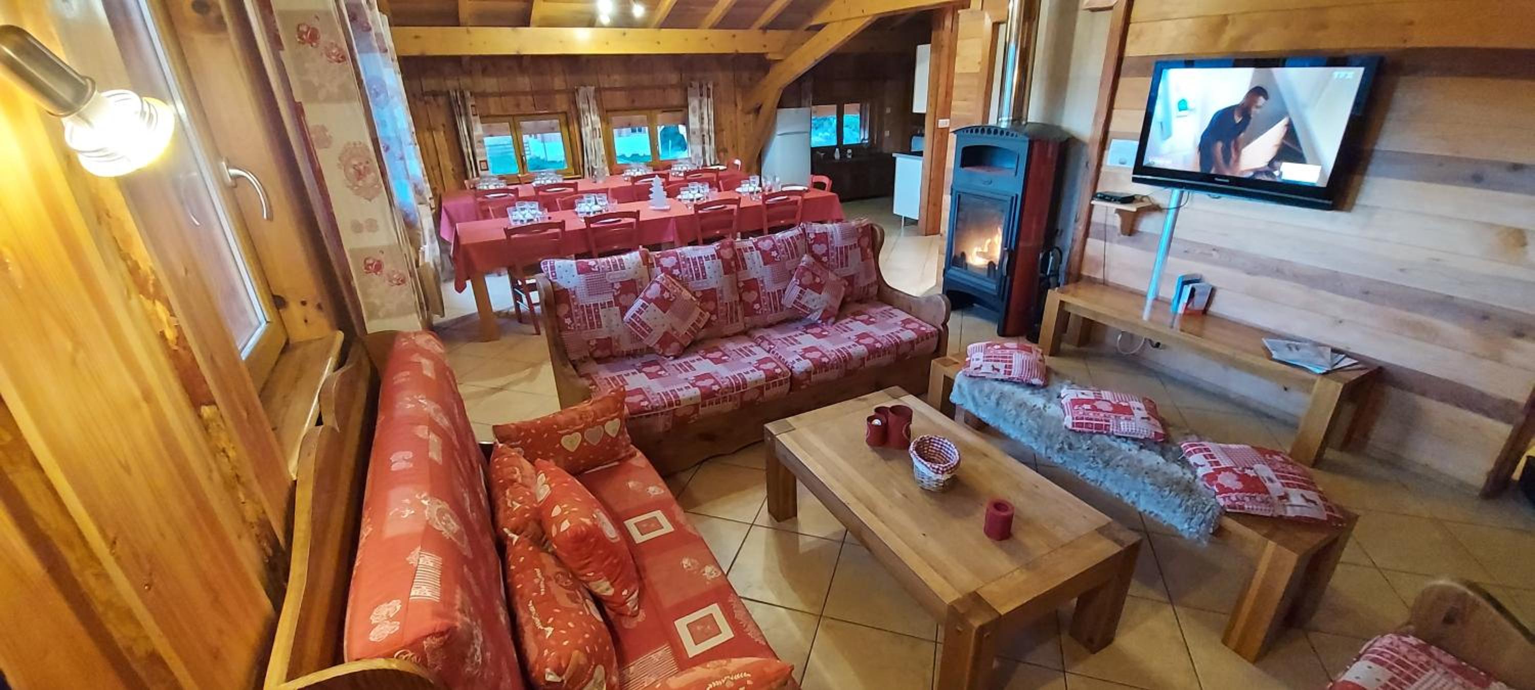 Superior Chalet photo 2