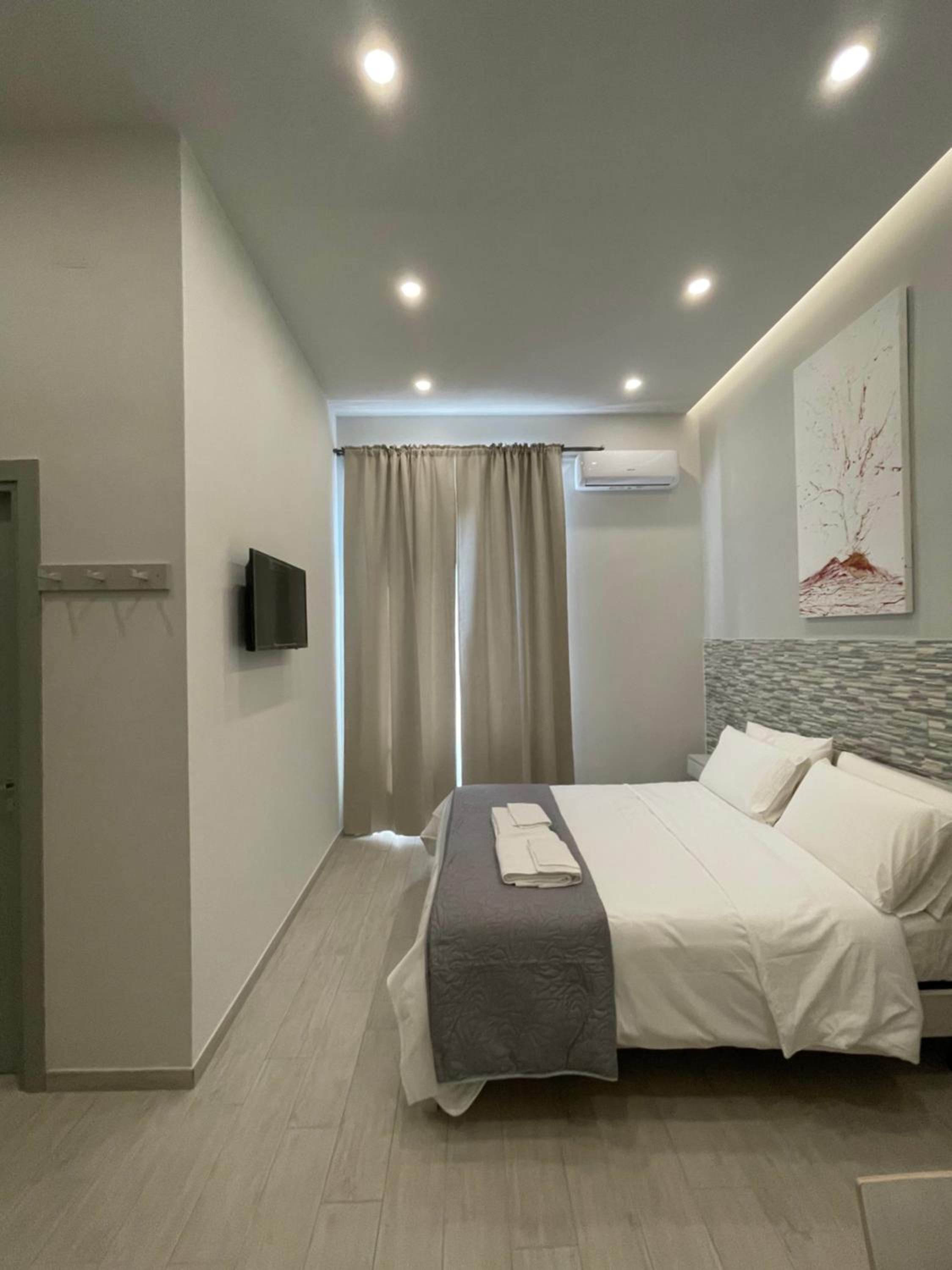 Large Double Room