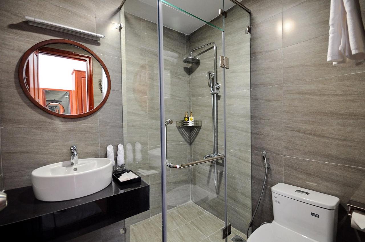 Superior Double or Twin Room - Photo 11
