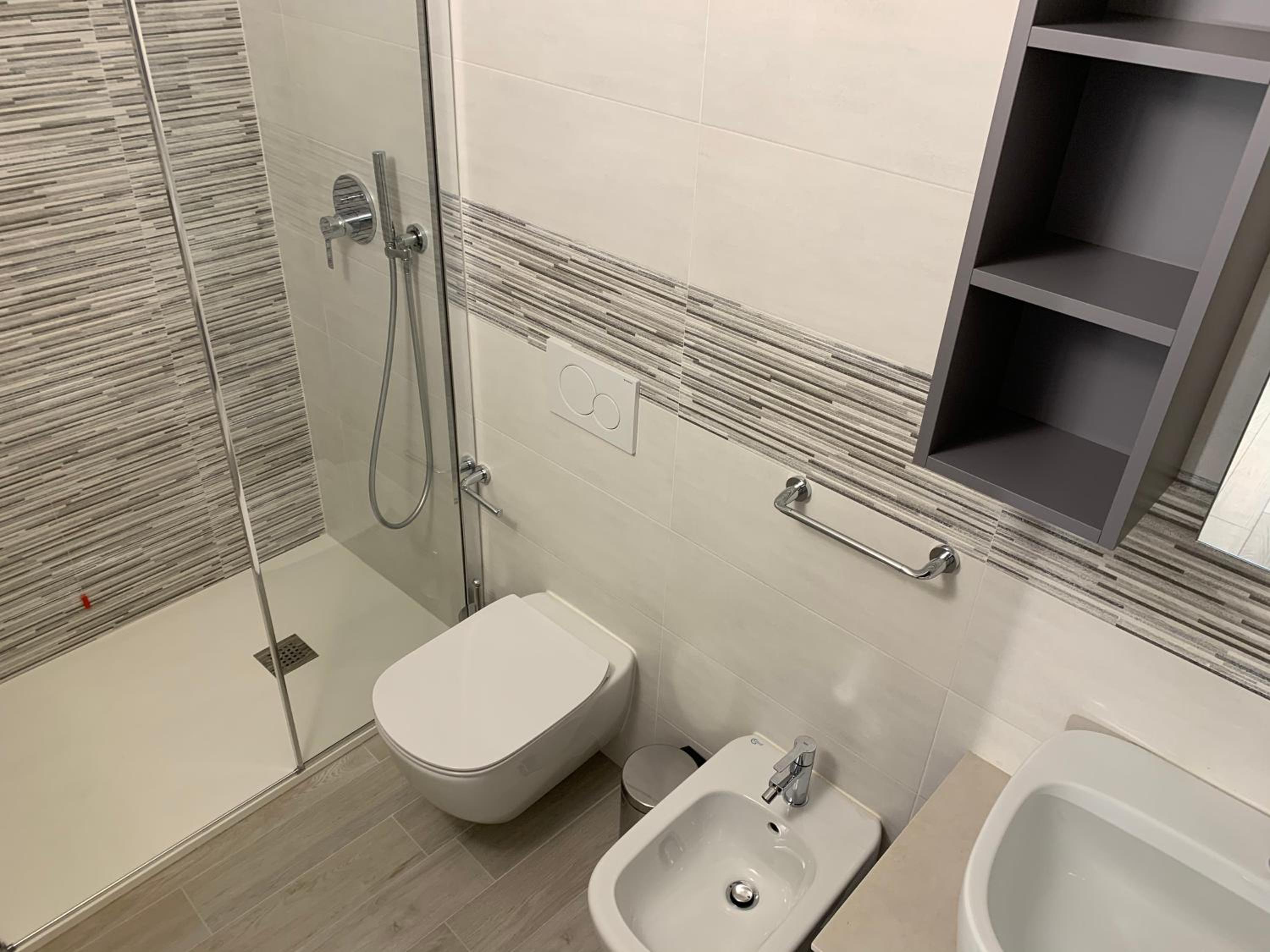 Family Room with Private Bathroom photo 3
