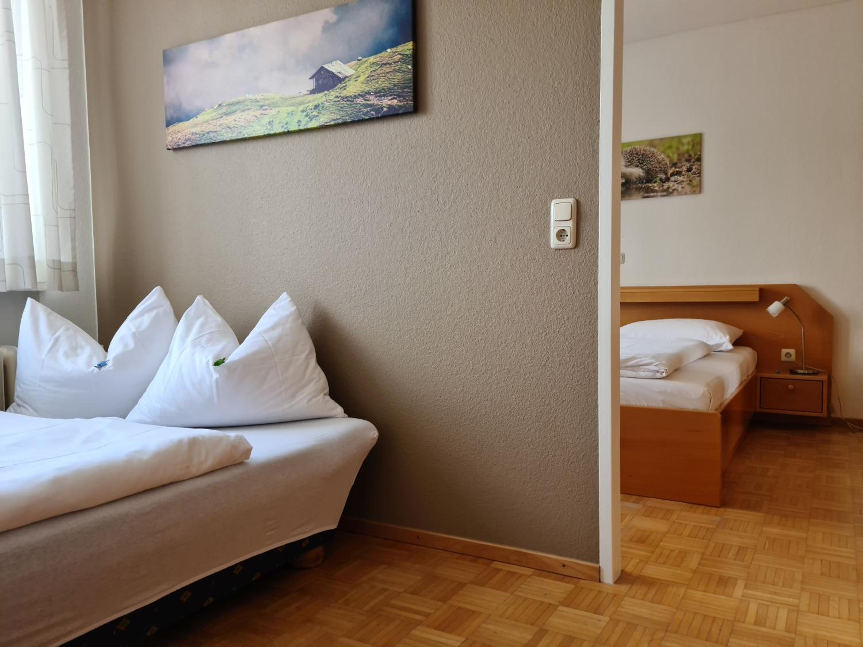 One-Bedroom Apartment - Photo 1