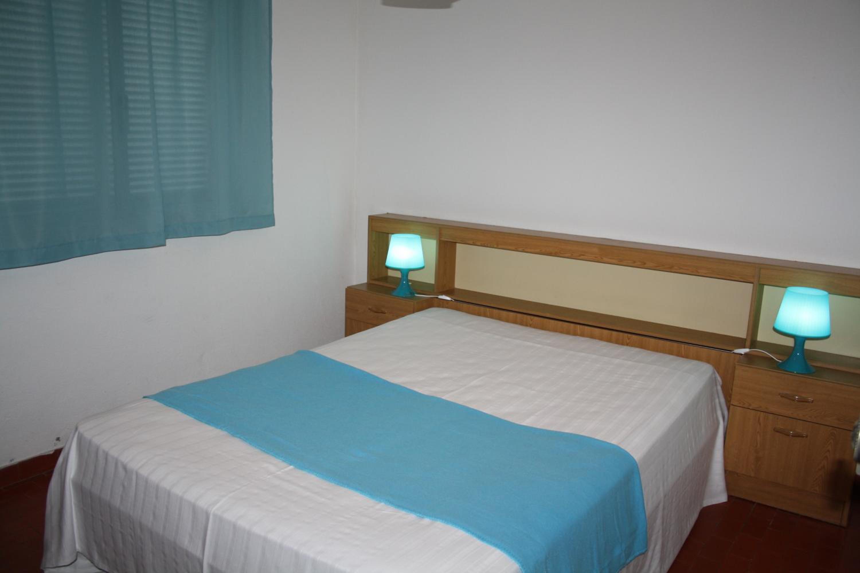 One-Bedroom Bungalow - Photo 6