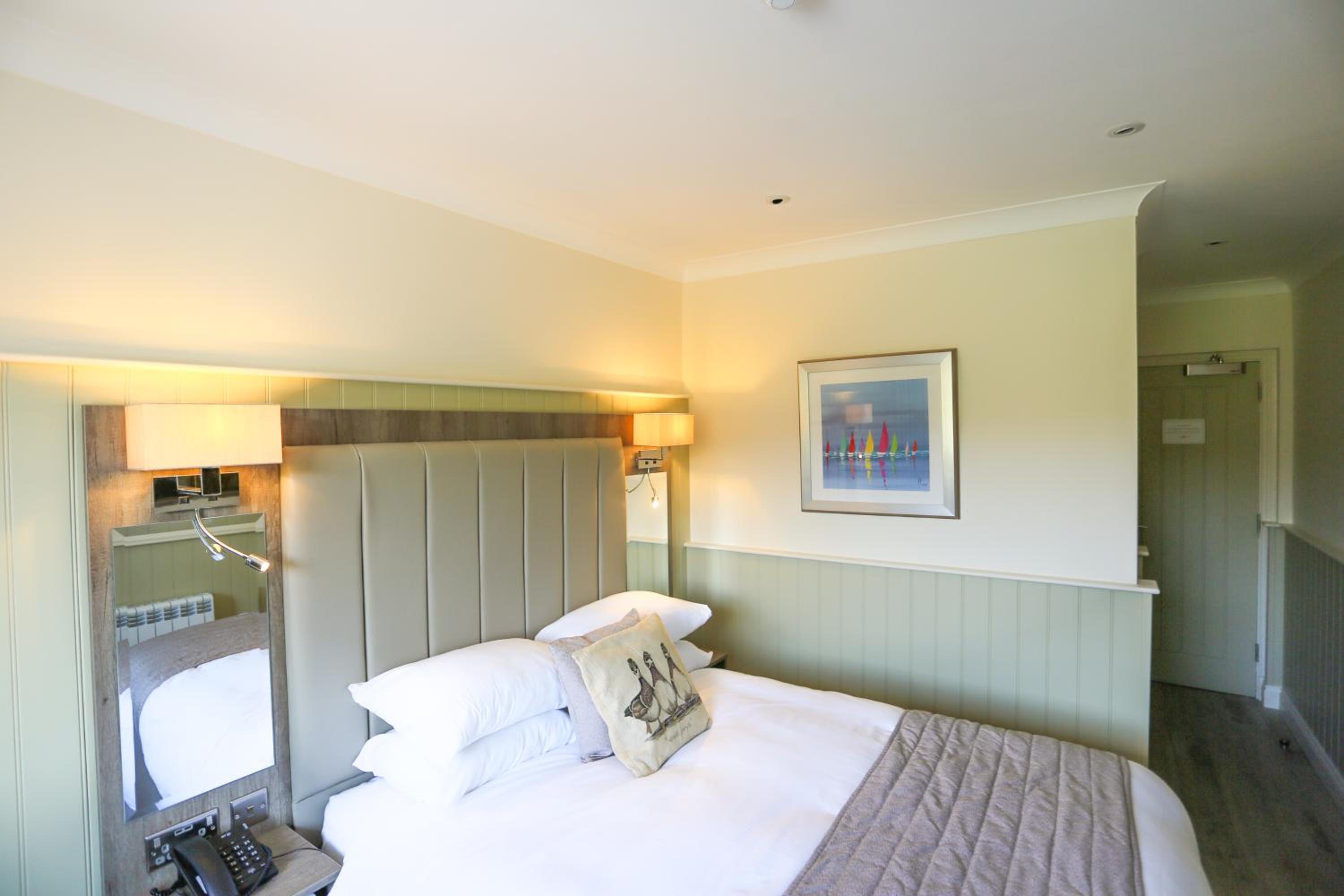 Double Room with Loch View
