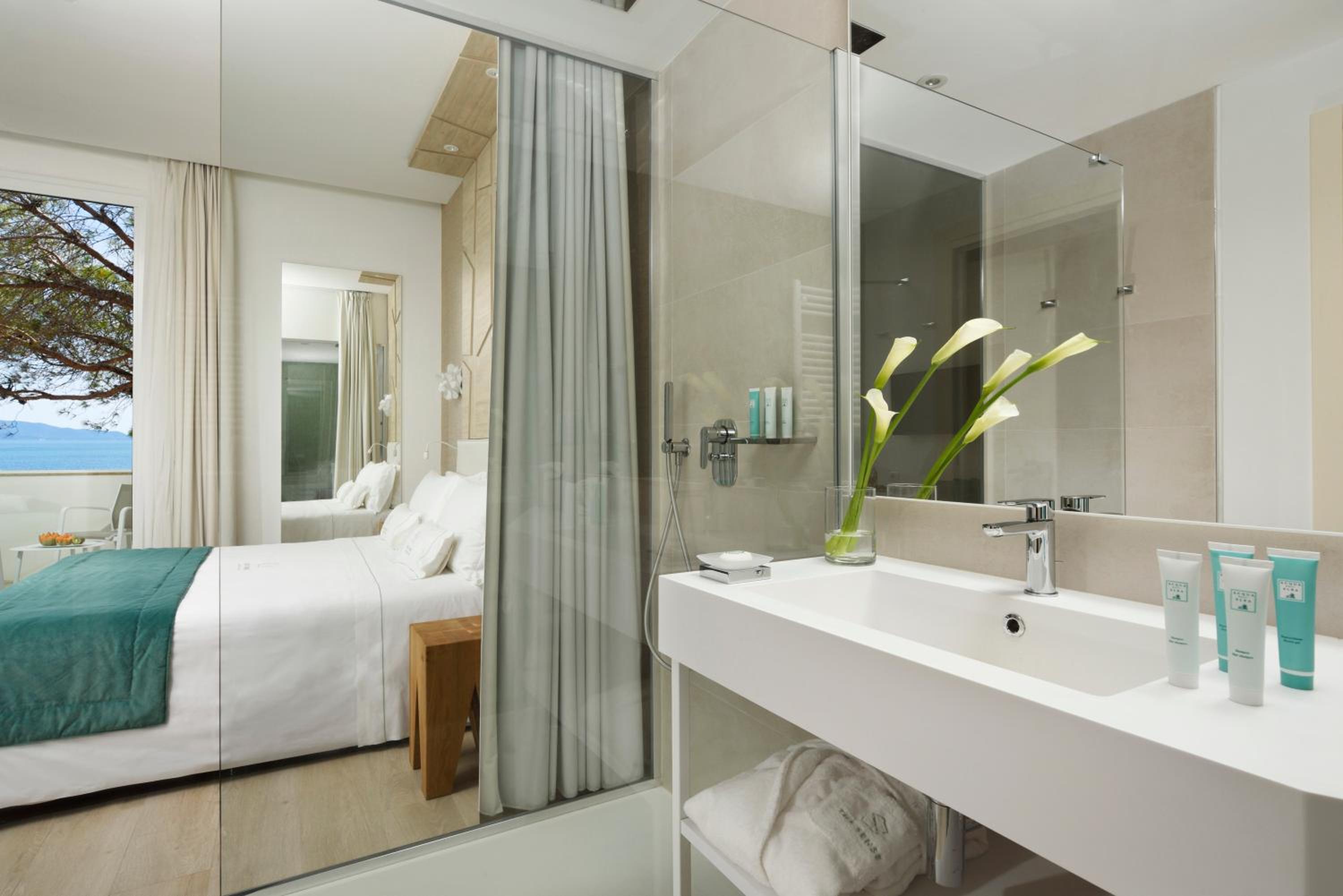 Superior Room with Sea View photo 2