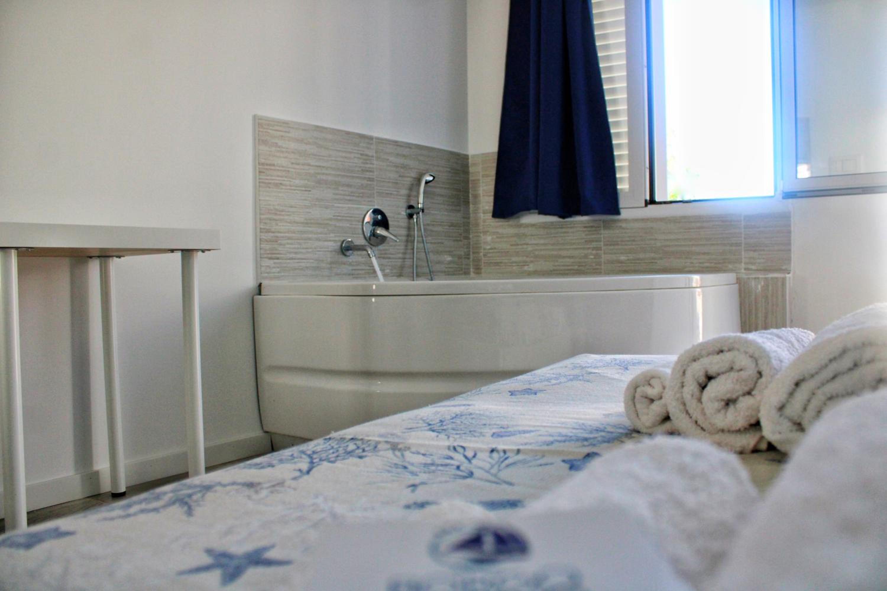 Queen Room With Spa Bath photo 2