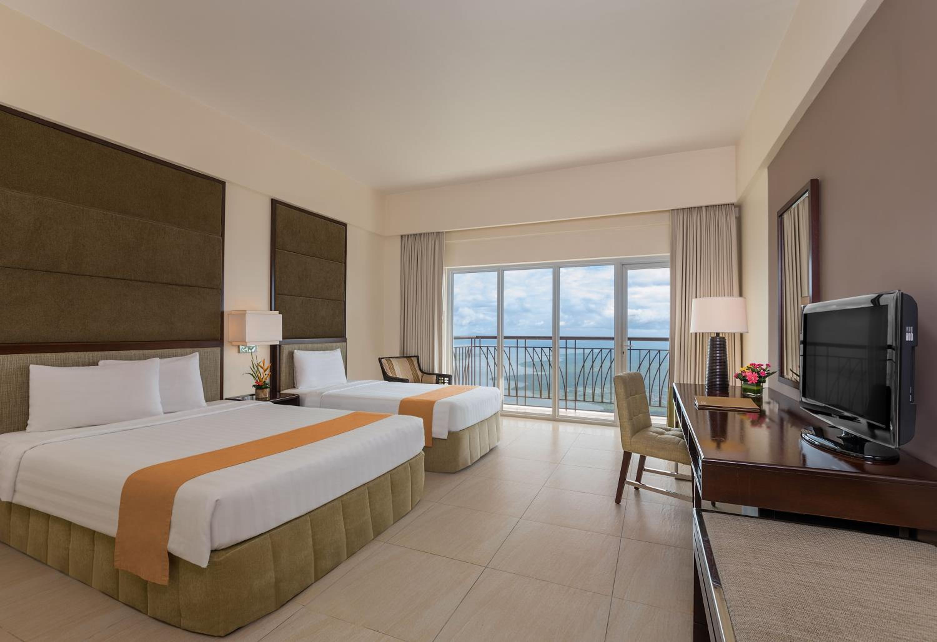 Premier Queen Room photo 1